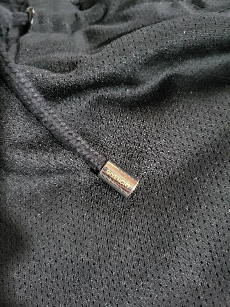 Givenchy Givenchy SizeM Casual shorts made of mesh breathable fabric Size US 30 / EU 46 - 3 Thumbnail