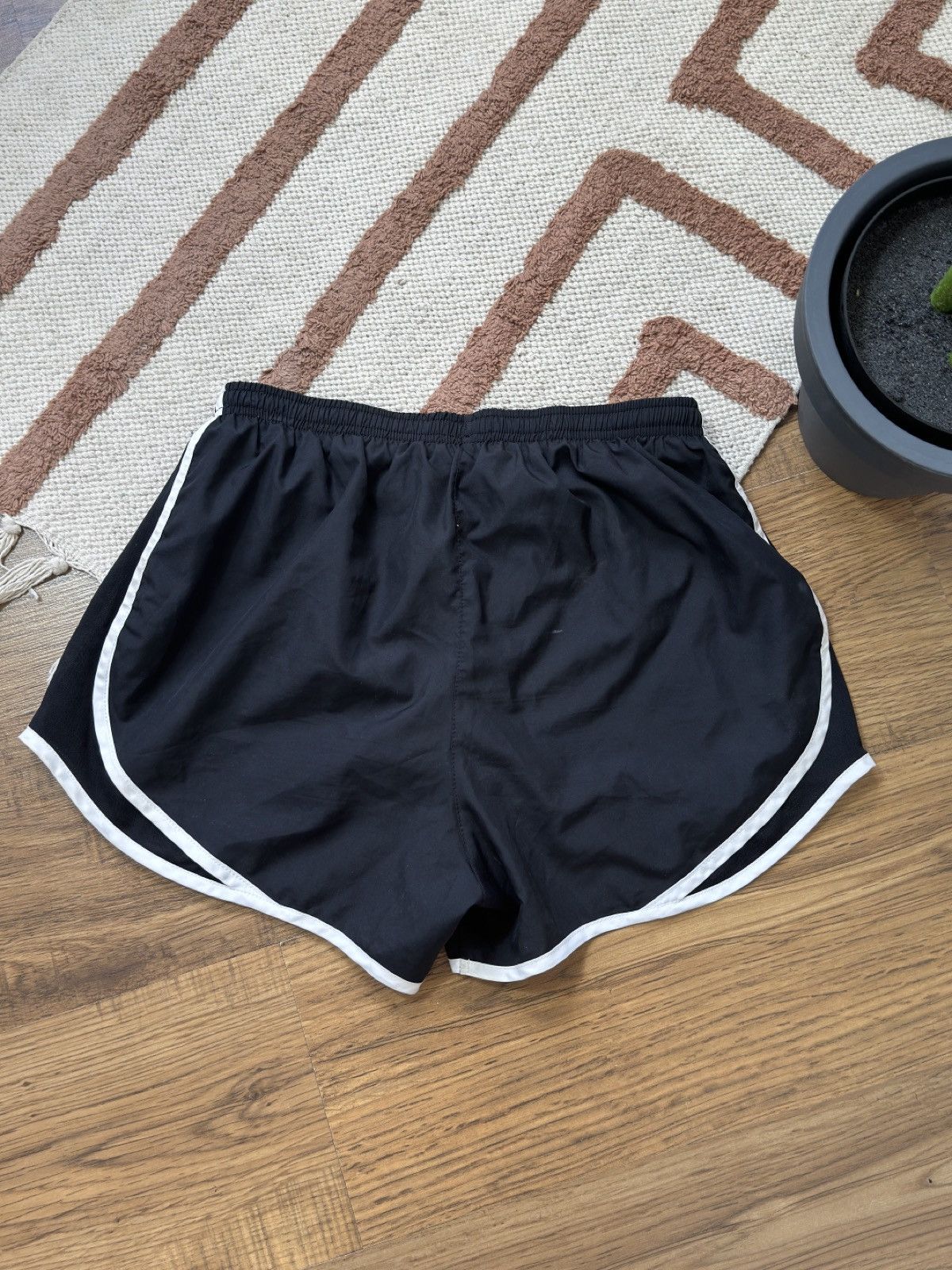 Nike × Vintage VINTAGE NIKE 2000s MINI SHORTS Size 32" / US 10 / IT 46 - 6 Thumbnail