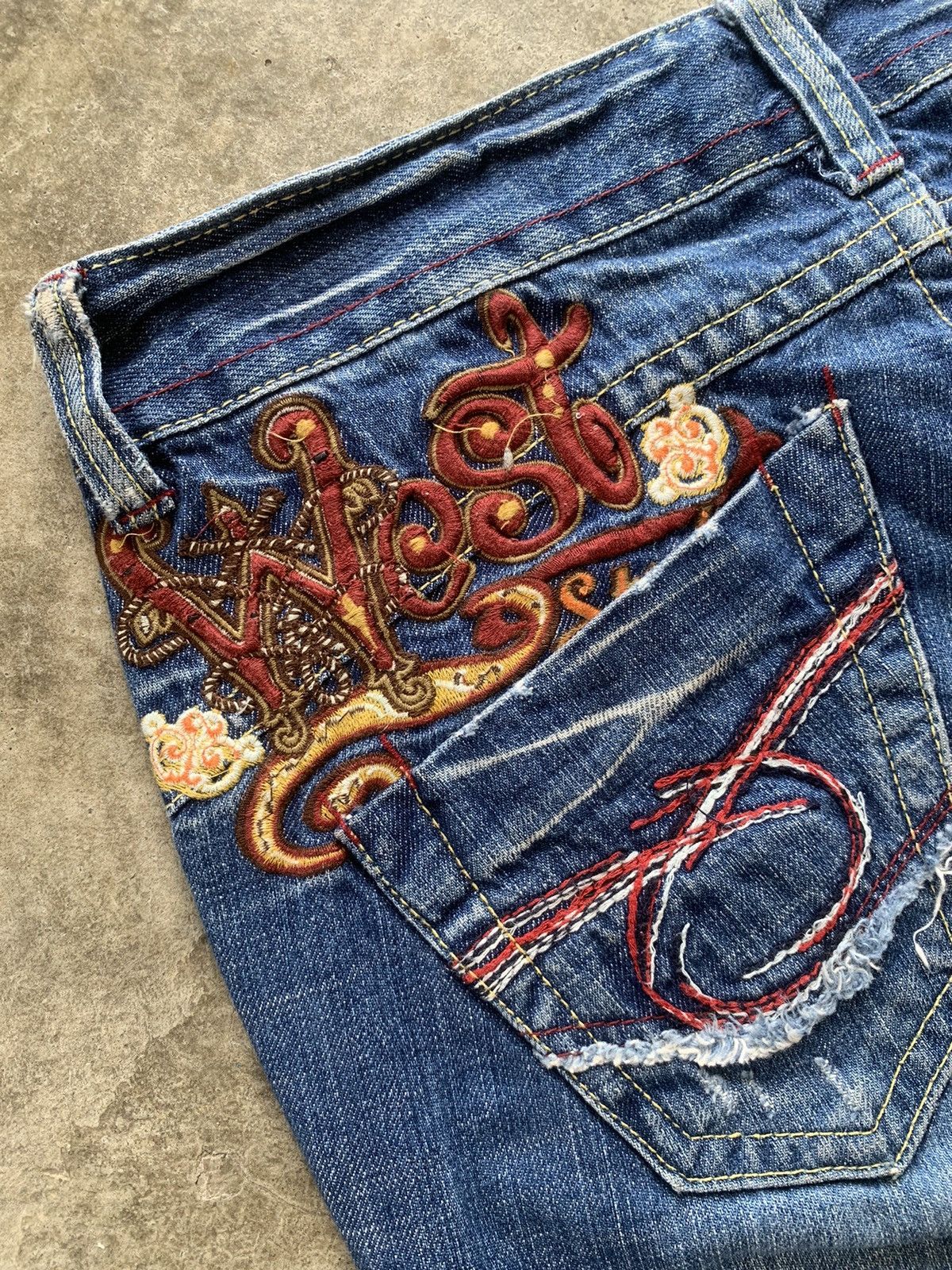 14th Addiction × If Six Was Nine × Japanese Brand Vintage Red Pepper Embroidery Bootcut Jeans Size US 33 - 12 Thumbnail