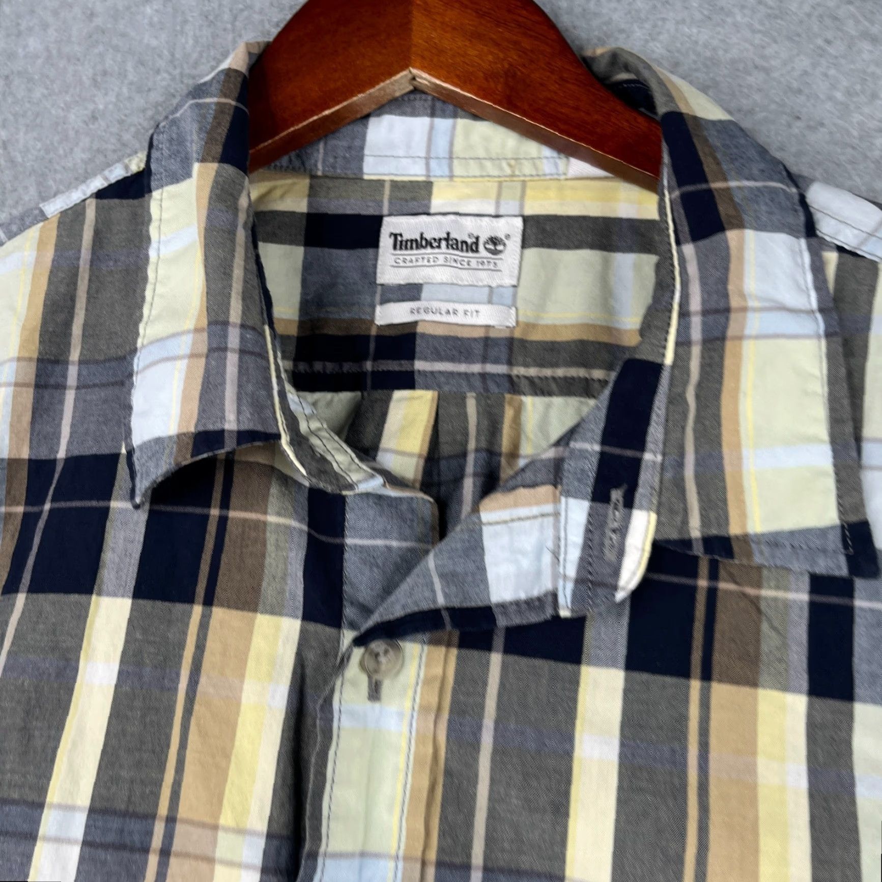 Timberland Timberland Plaid Shirt Regular Fit Short Sleeve Button-Up XL Mens Multicolor Black Gold Pocket Size US XL / EU 56 / 4 - 3 Thumbnail