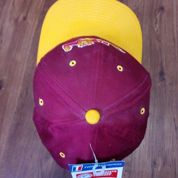 Twins Enterprise Inc. NWT DS Vintage Twins Minnesota Golden Gophers Snap Hat Size ONE SIZE - 5 Thumbnail