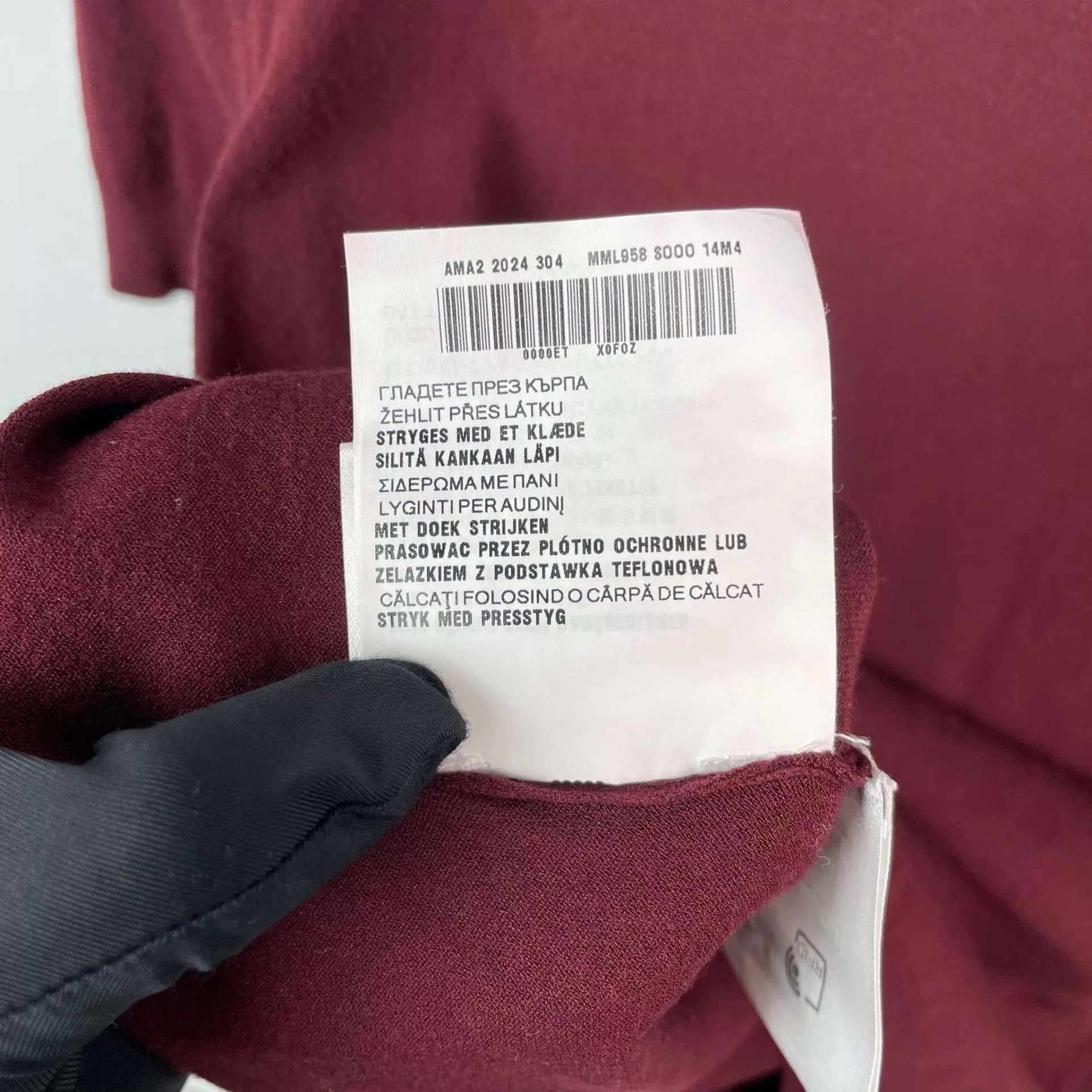 Miu Miu MIU MIU women's burgundy knit short sleeve size 38 Size XS / US 0-2 / IT 36-38 - 7 Thumbnail
