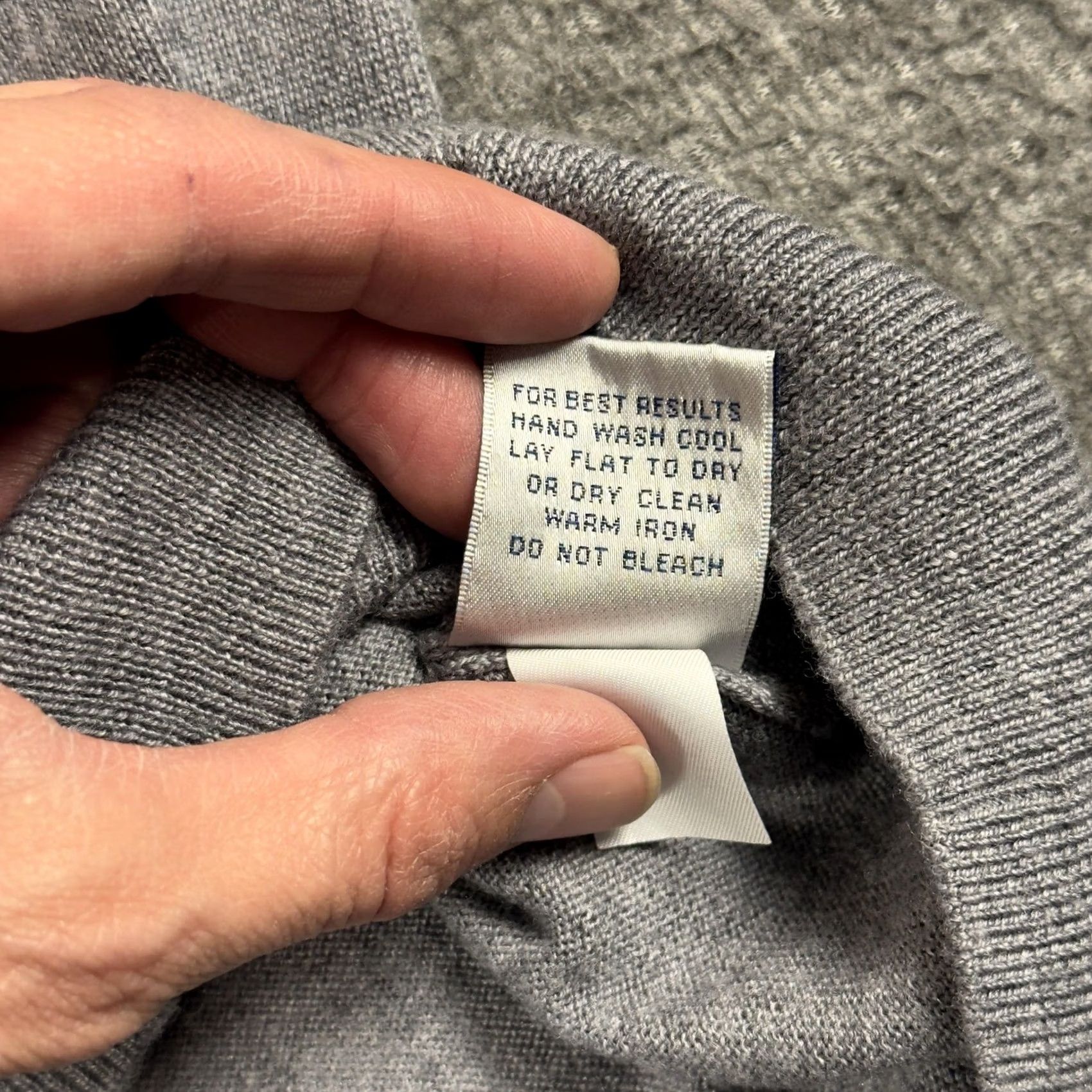 Peter Millar Peter Millar Sweater Mens XL Gray V Neck Merino Wool Silk Knit Lightweight Size US XL / EU 56 / 4 - 5 Thumbnail