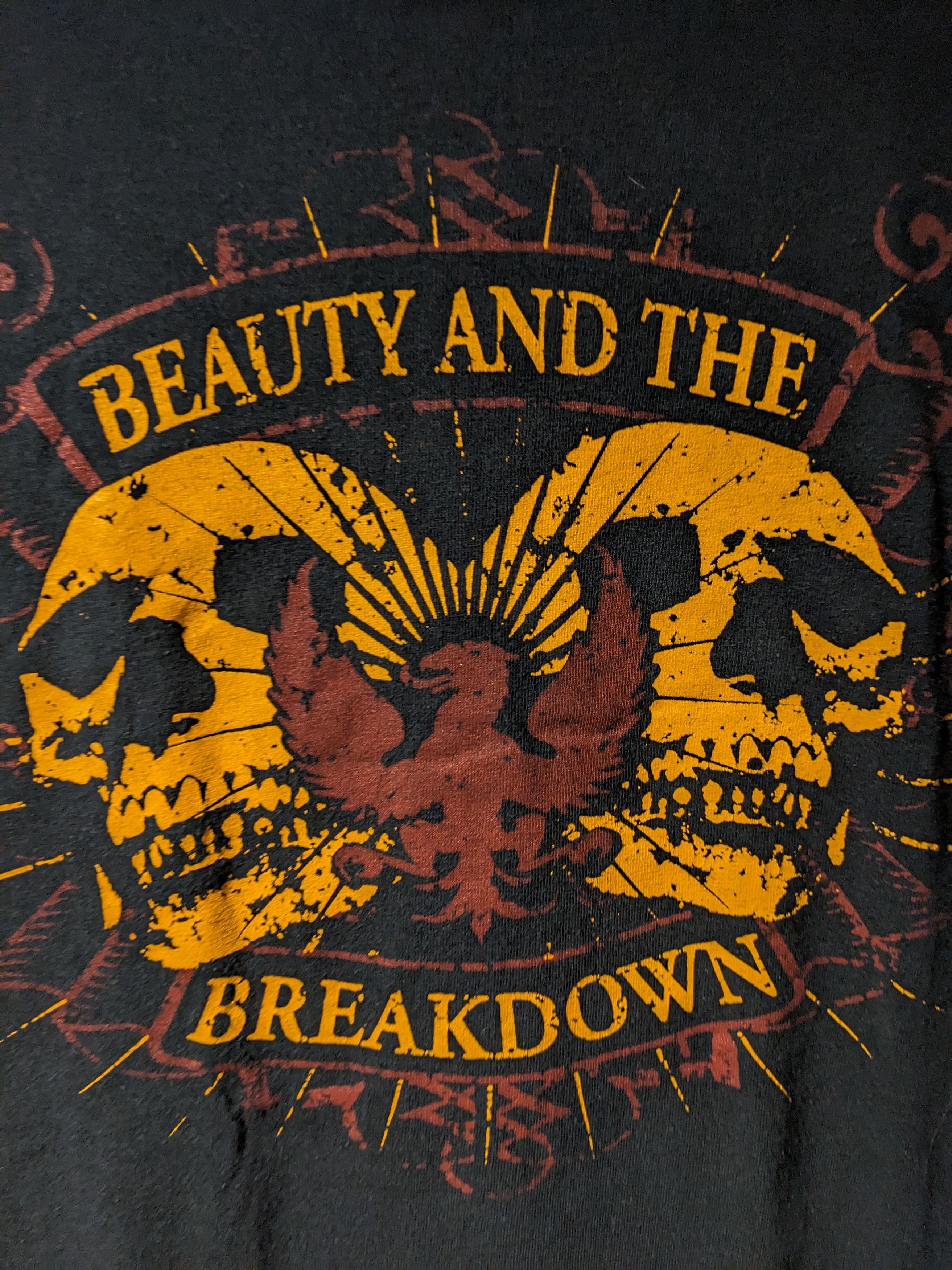 Band Tees × Vintage Vintage Y2K Beauty and the Breakdown Bury Your Dead T-Shirt Size US M / EU 48-50 / 2 - 2 Thumbnail