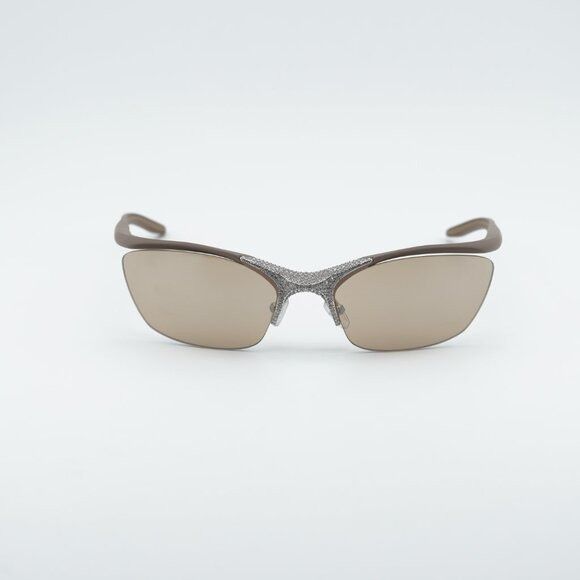 Fendi Fendi FE40176U 46G Sunglasses Beige Rimless Cat Eye Frame Size ONE SIZE - 3 Thumbnail
