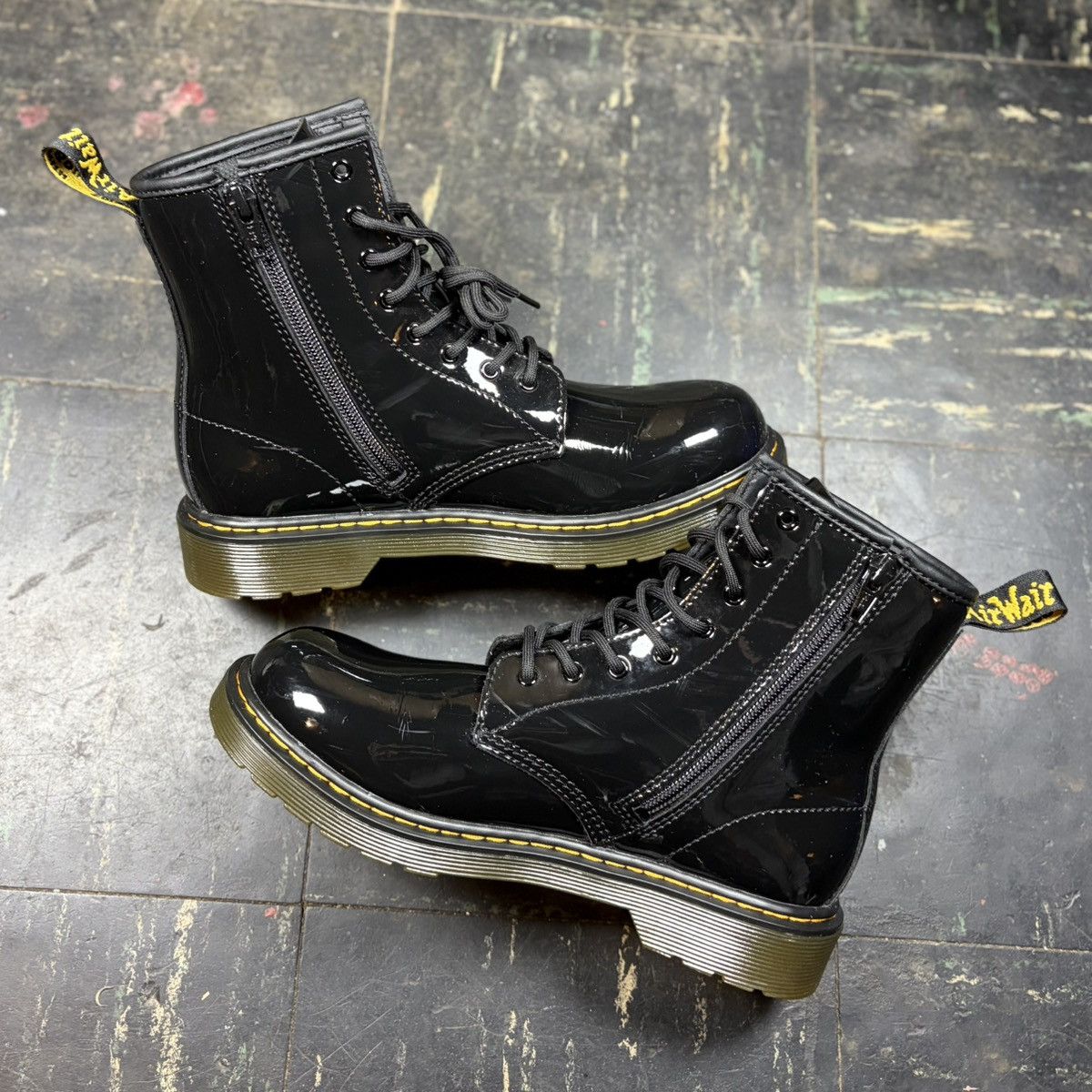 Dr. Martens Dr. Martens Black Patent Leather Combat Boots Size 5 Size US 5 / IT 35 - 2 Thumbnail