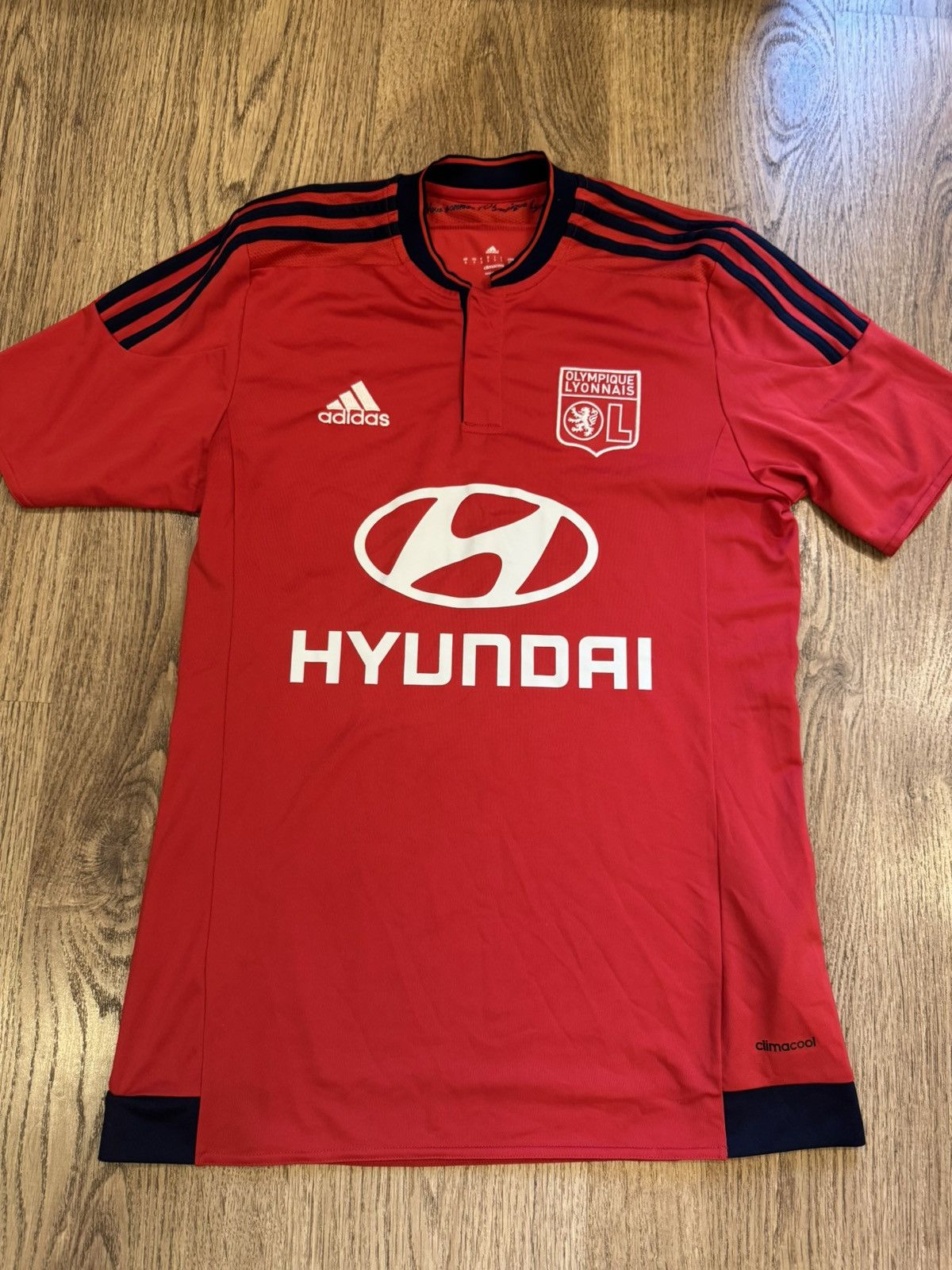 Adidas OLYMPIQUE LYONNAIS 2015-16 ADIDAS FOOTBALL JERSEY S11912 S Size US S / EU 44-46 / 1 - 1 Thumbnail