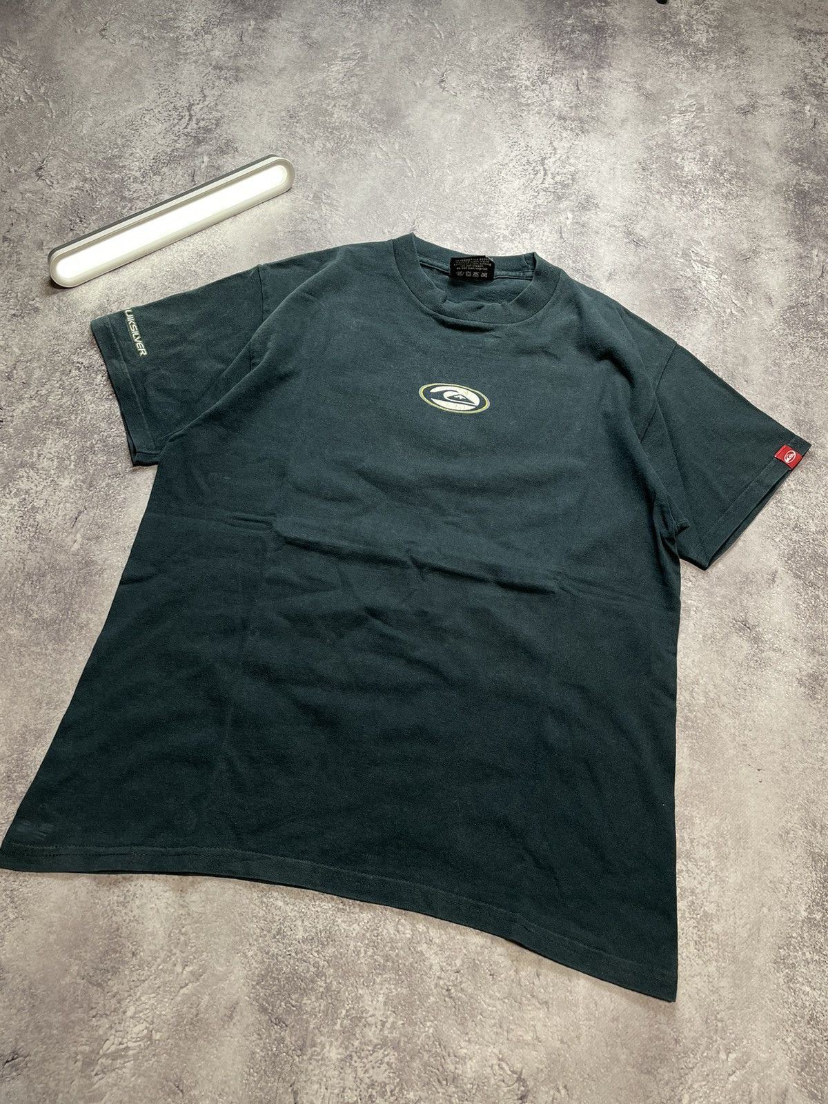 Quiksilver Vtg 90s Quiksilver Faded Surf Skate Single Stitch Tee M Size US M / EU 48-50 / 2 - 8 Thumbnail