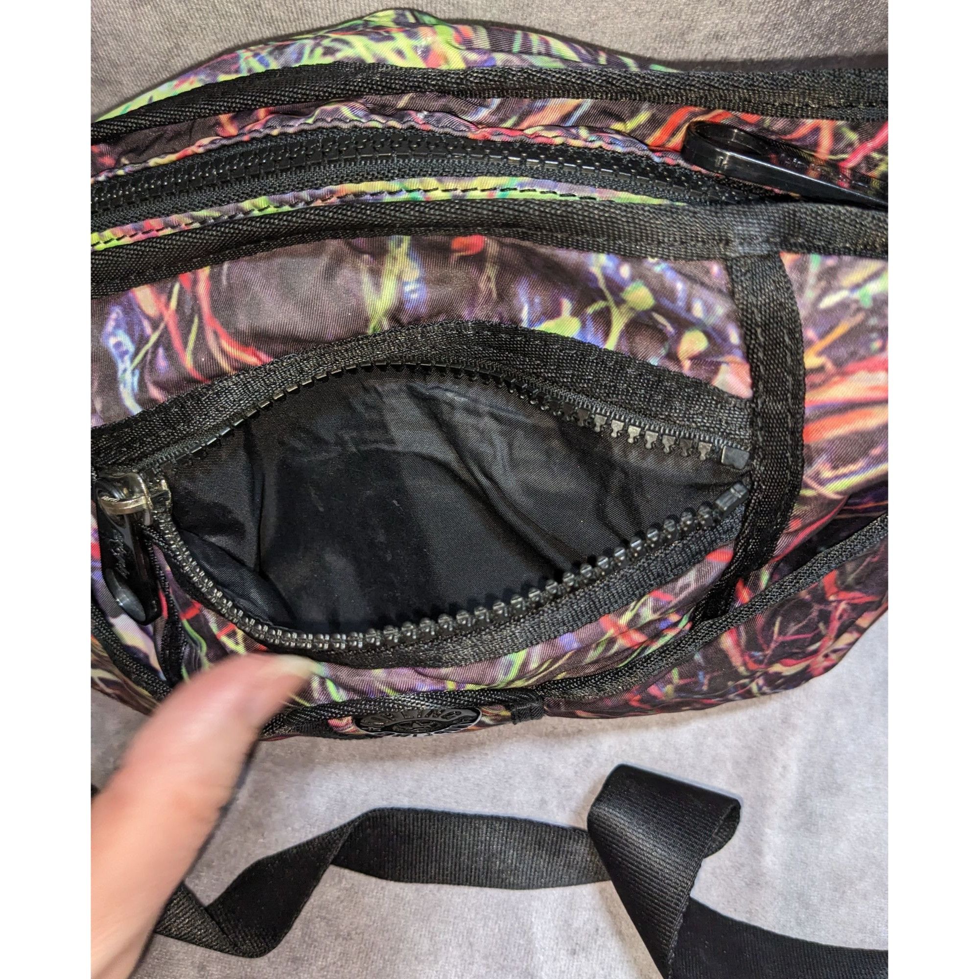 Other Kipling Vintage 90s Crossbody Bag With Abstract Pattern & Mu Size ONE SIZE - 2 Thumbnail