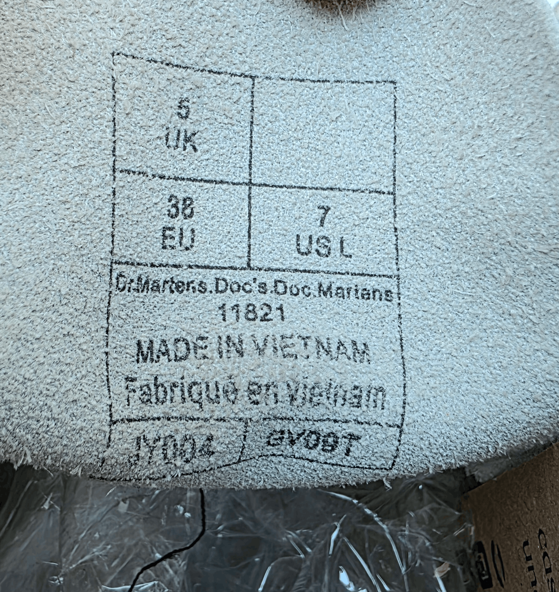 Dr. Martens Dr. Martens 1460 White Leather Boots-FASHIONELLA Size US 7 / IT 37 - 8 Thumbnail