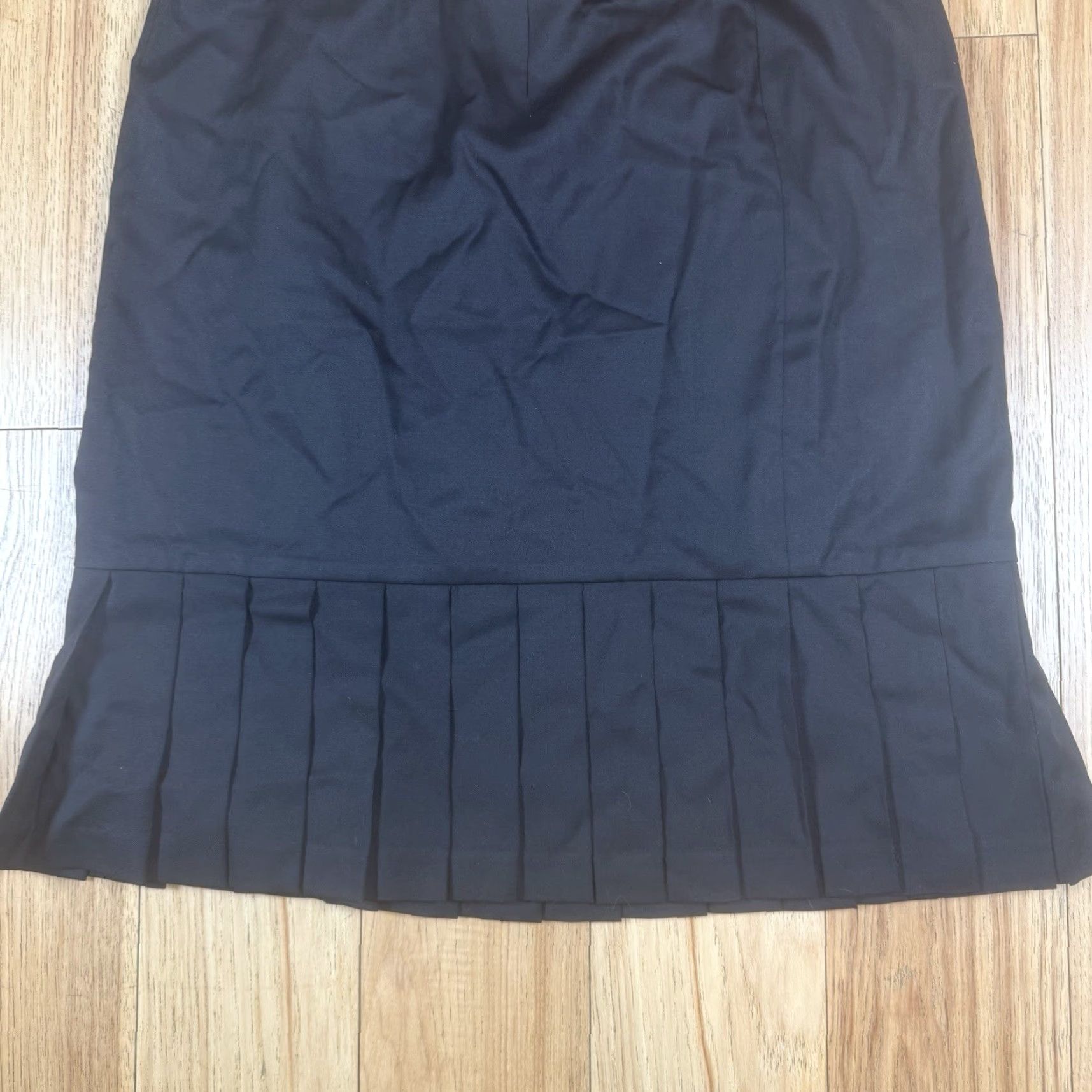 Brooks Brothers VINTAGE Brooks Brothers Pencil Skirt Wool Lined Size 12 Black Women Knee Length Solid Career Size 34" / US 12 / IT 48 - 2 Thumbnail