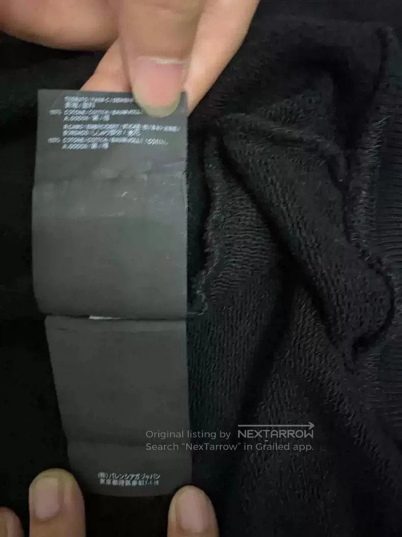 Balenciaga Balenciaga Small Logo Zipper Hoodie. Size US S / EU 44-46 / 1 - 7 Thumbnail