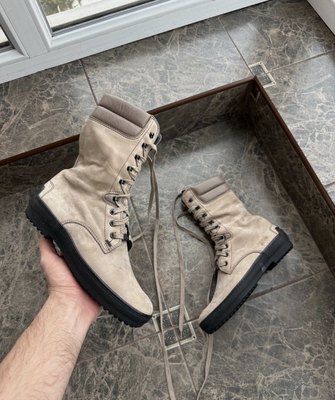 Tod's Tod’s Women’s Lace-Up Boots Beige Nubuck Leather Vibram Sole Size US 6.5 / IT 36.5 - 2 Thumbnail