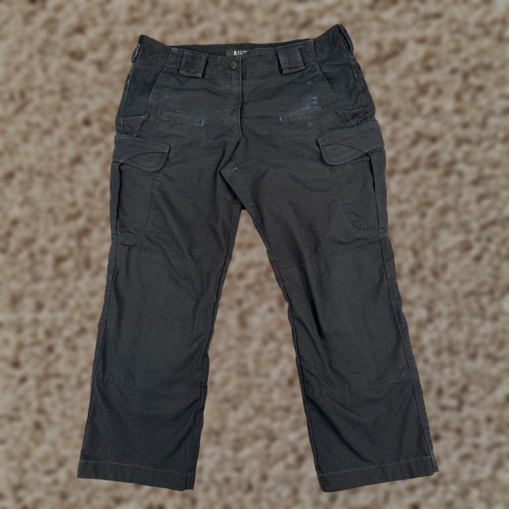 Vintage 5.11 Tactical Pants Women 12 Black Rip-Stop Cargo LEO EMT Double Knee 32x25 Pants Size 34" / US 12 / IT 48 - 1 Thumbnail