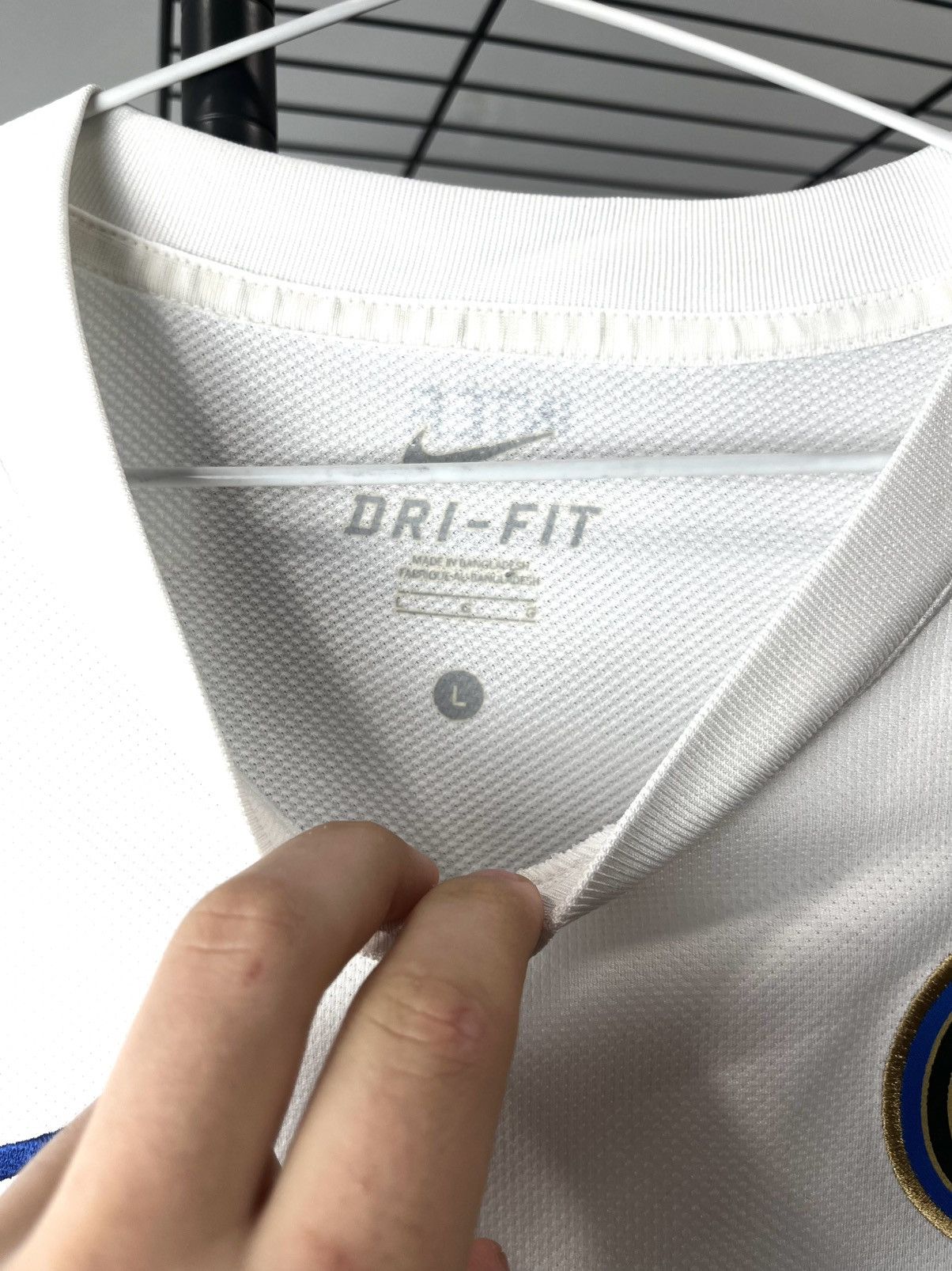Nike Nike INTER MILAN 2010 2011 AWAY FOOTBALL SHIRT SOCCER JERSEY Size US L / EU 52-54 / 3 - 3 Thumbnail