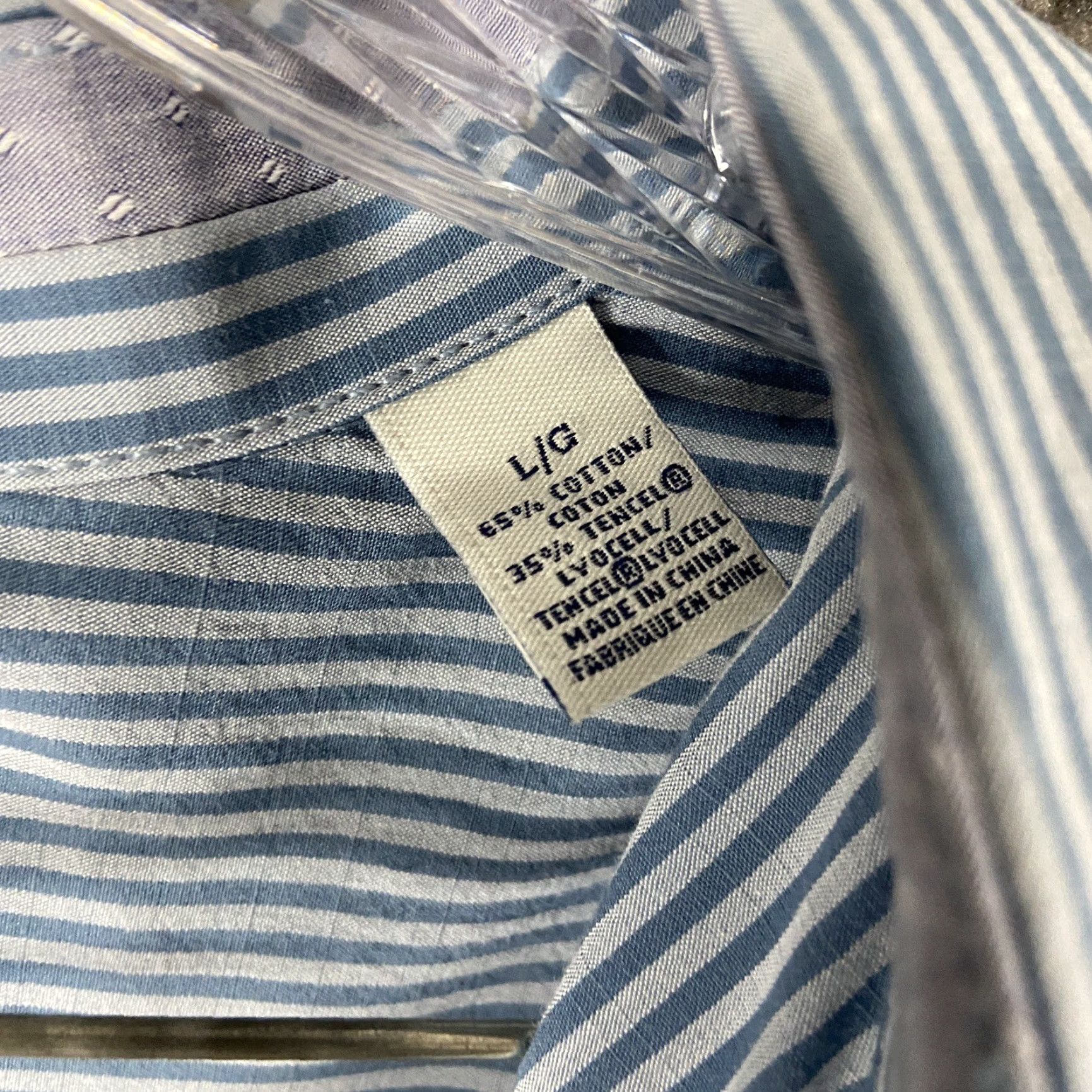 Tommy Bahama VINTAGE? No. Tommy Bahama Shirt Men Long Sleeve L Blue Striped Button-Up Casual Shirt Size US L / EU 52-54 / 3 - 7 Thumbnail