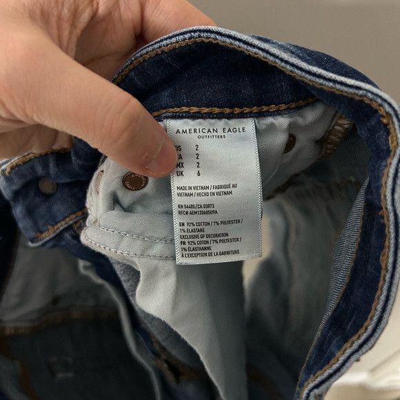 American Eagle Outfitters American Eagle Super Stretch Midi Jean Shorts Size 26" / US 2 / IT 38 - 5 Thumbnail