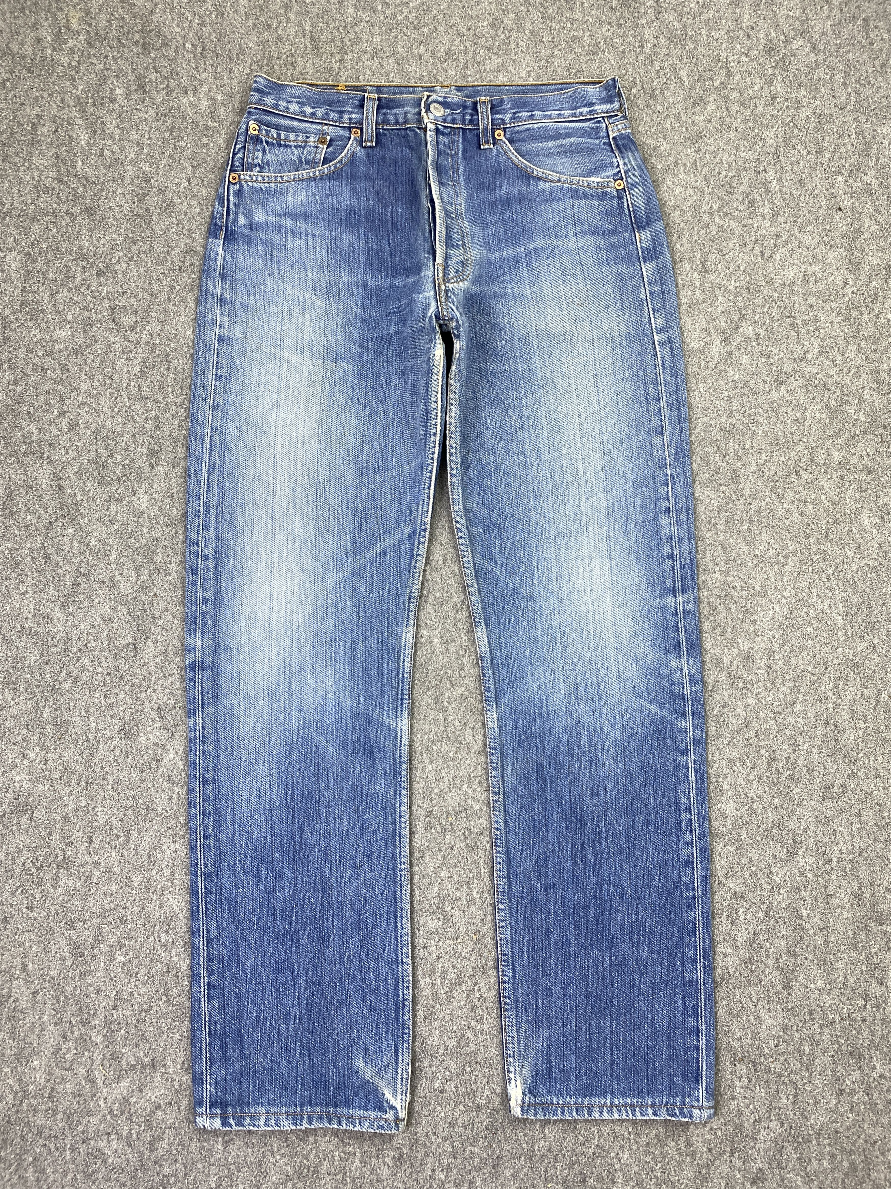 Levi's Vintage Levi's 501 Faded Blue Jeans DP2852 Size US 30 / EU 46 - 1 Thumbnail