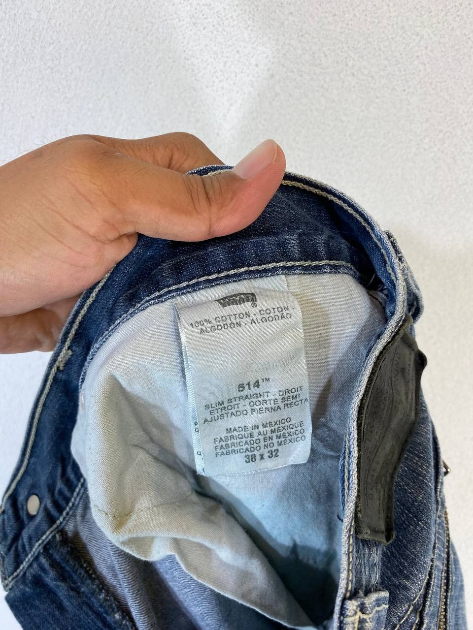 Levi's vintage levis 514 distressed denim bondage style Size US 41 - 14 Thumbnail