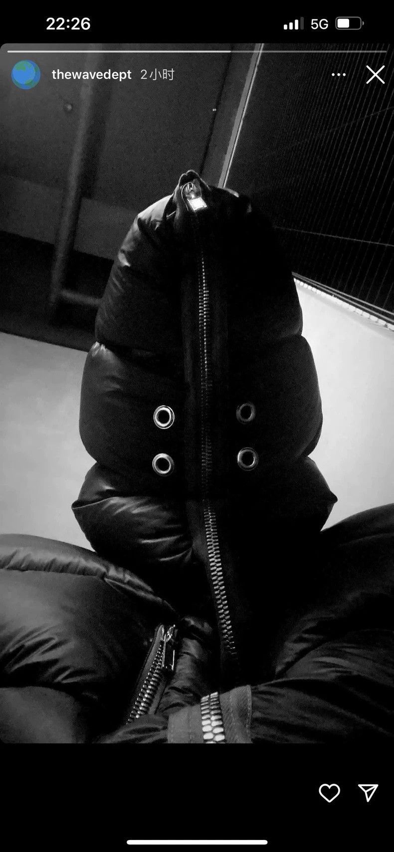 Rick Owens Rick Owens Shark mask full zipper hooded short down jacket- Size US M / EU 48-50 / 2 - 5 Thumbnail