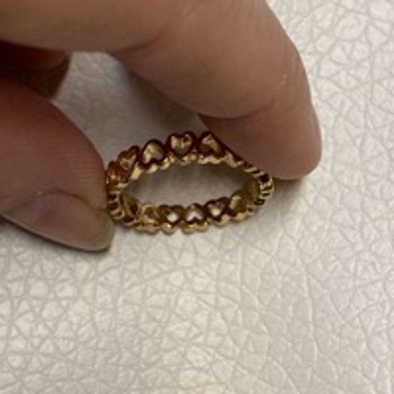 Vintage Vintage Heart Band Ring Interlocking Gold Tone Design Size 8 Size ONE SIZE - 4 Thumbnail