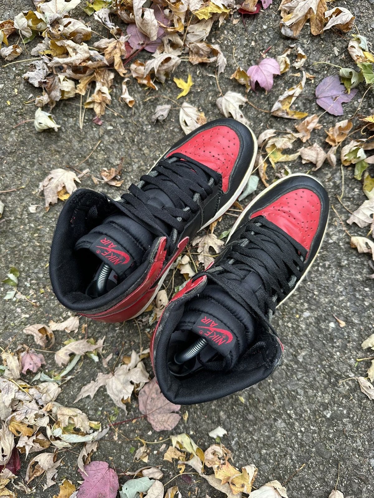 Jordan Brand Nike Air Jordan 1 Retro Bred 1994 size 8.5 Size US 8.5 / EU 41-42 - 3 Thumbnail