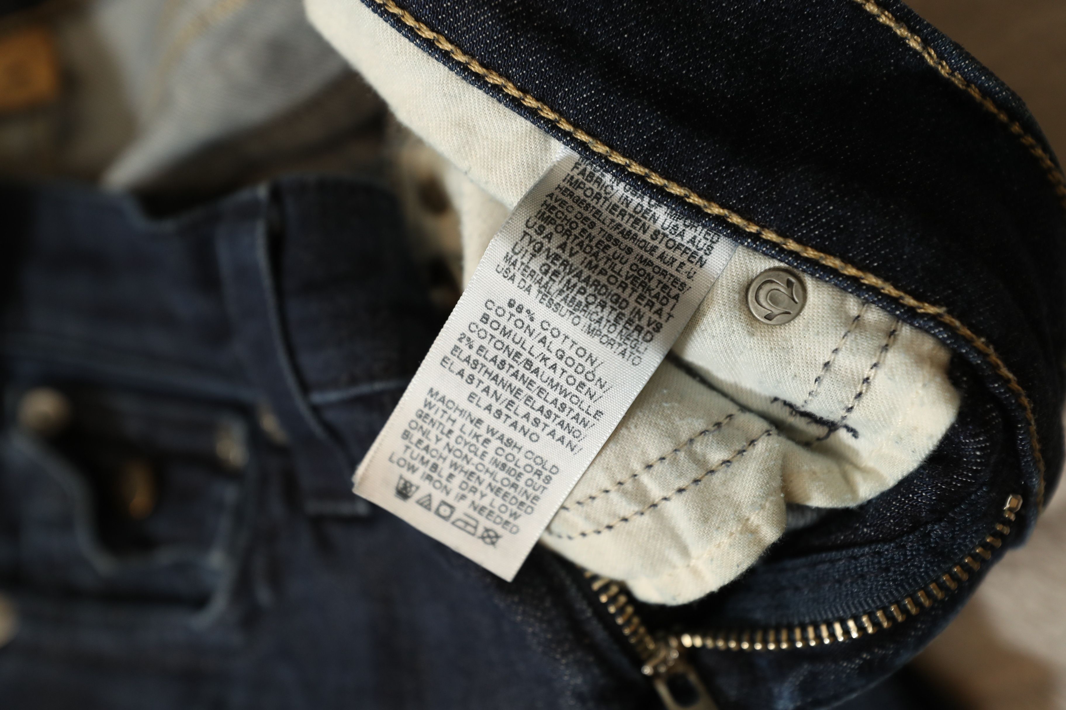 True Religion True Religion Ricky Relaxed Straight Jeans (30) Size US 30 / EU 46 - 14 Thumbnail