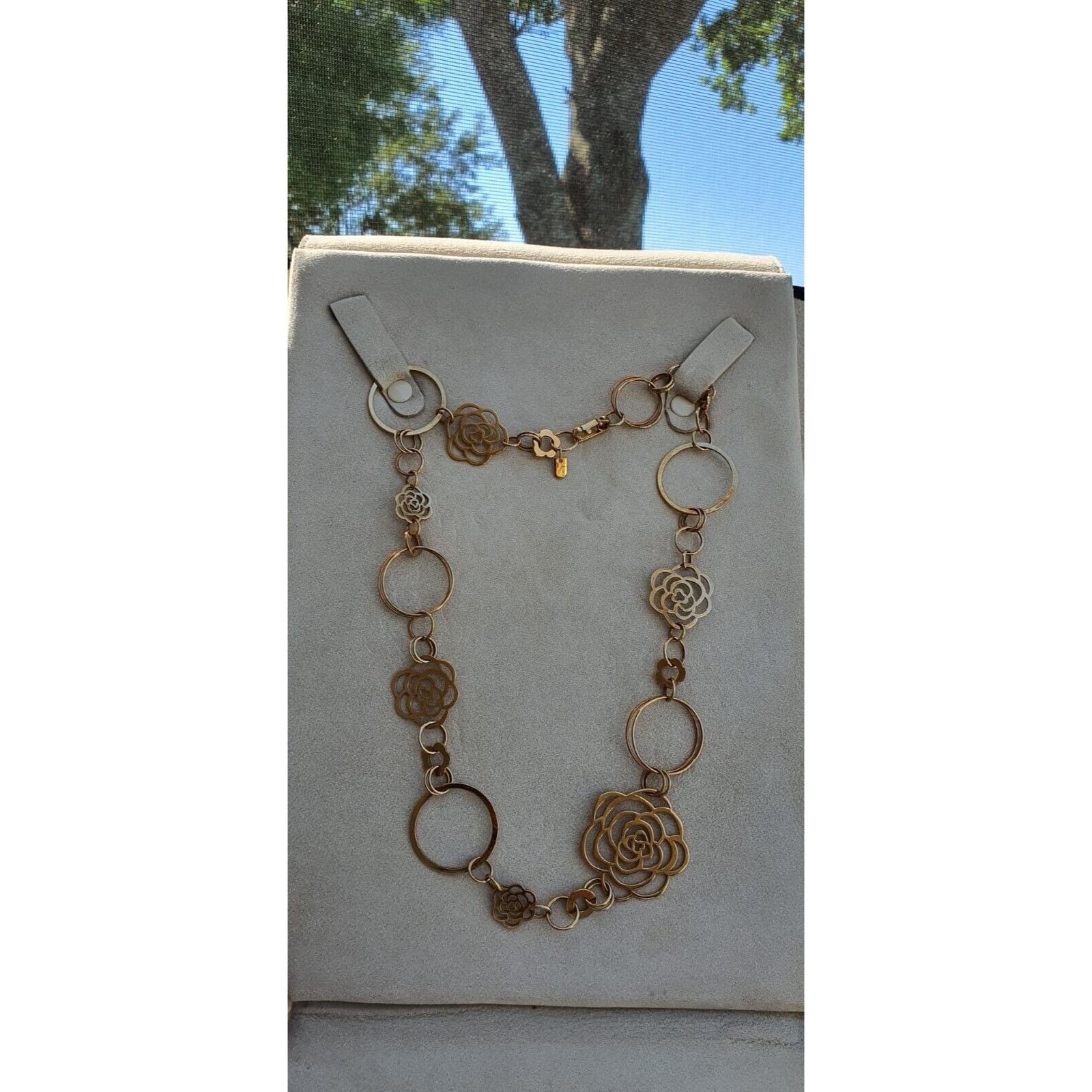 Chanel Chanel Camilla Flower Link 18 K Yellow Gold Necklace Size ONE SIZE - 2 Thumbnail
