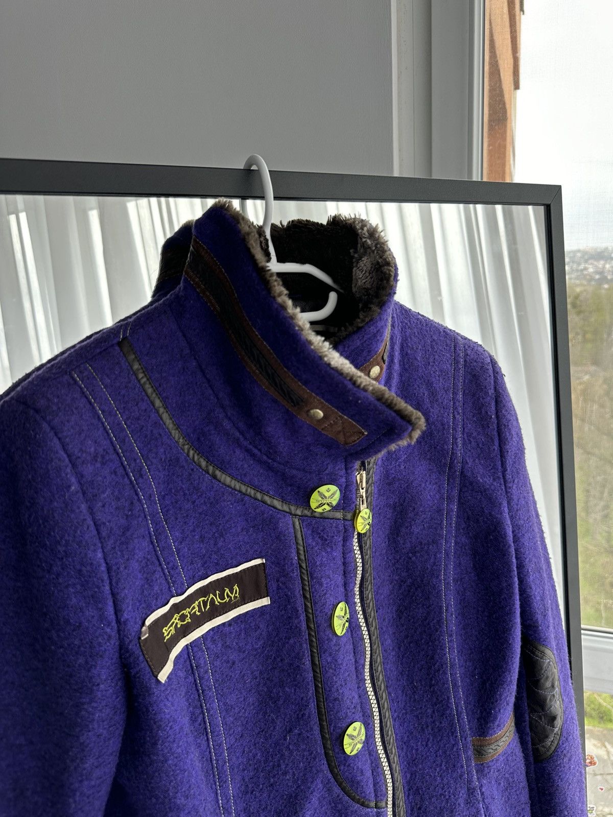 Sportalm Kitzbuhel × Vintage Vintage Sportalm Woman Wool Winter Jacket with Fur Collar Size M / US 6-8 / IT 42-44 - 15 Thumbnail