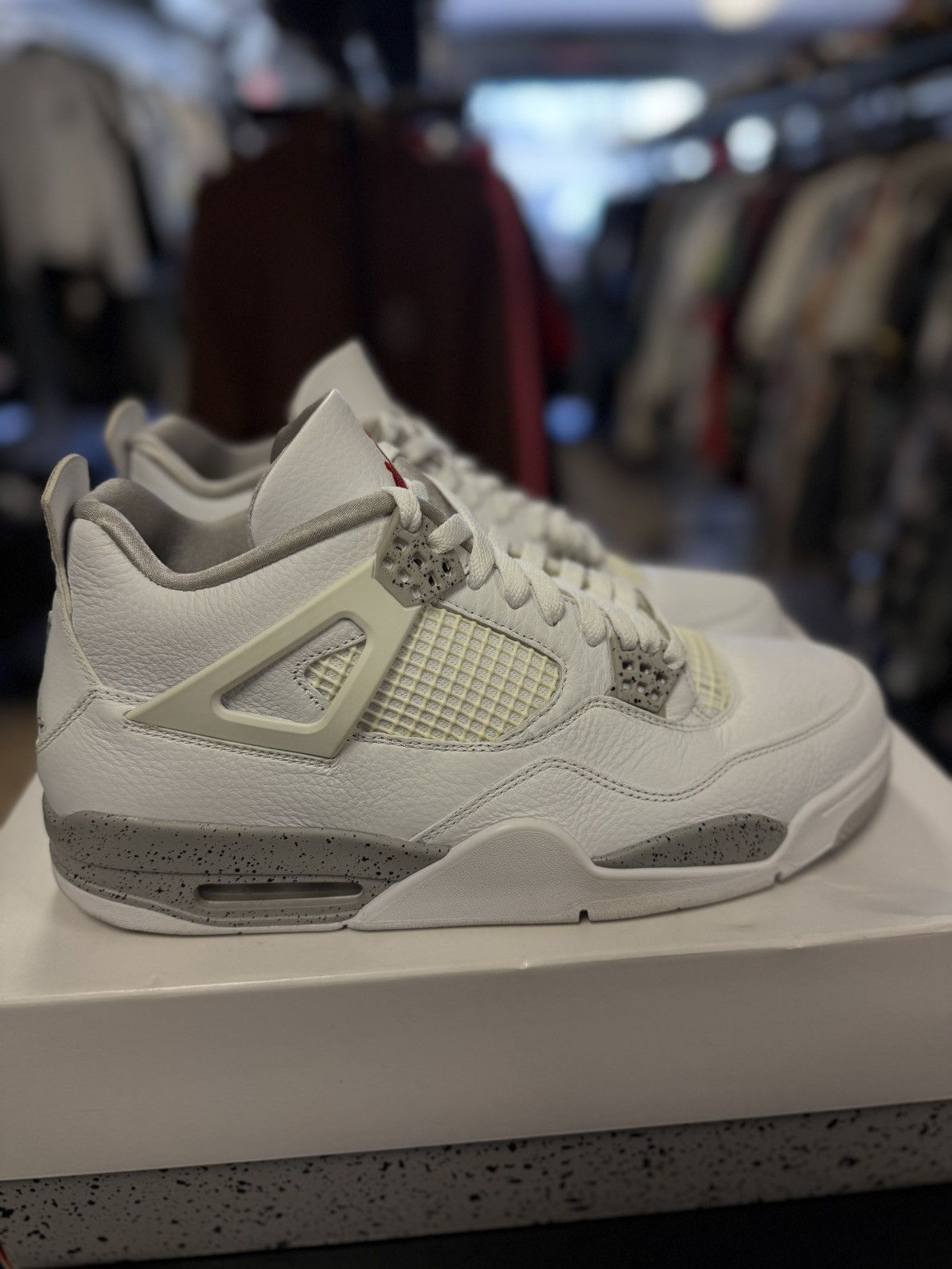 Jordan Brand × Nike Jordan 4 White Oreo 2021 (CT8527-100) Size 12 W Box Size US 12 / EU 45 - 3 Thumbnail