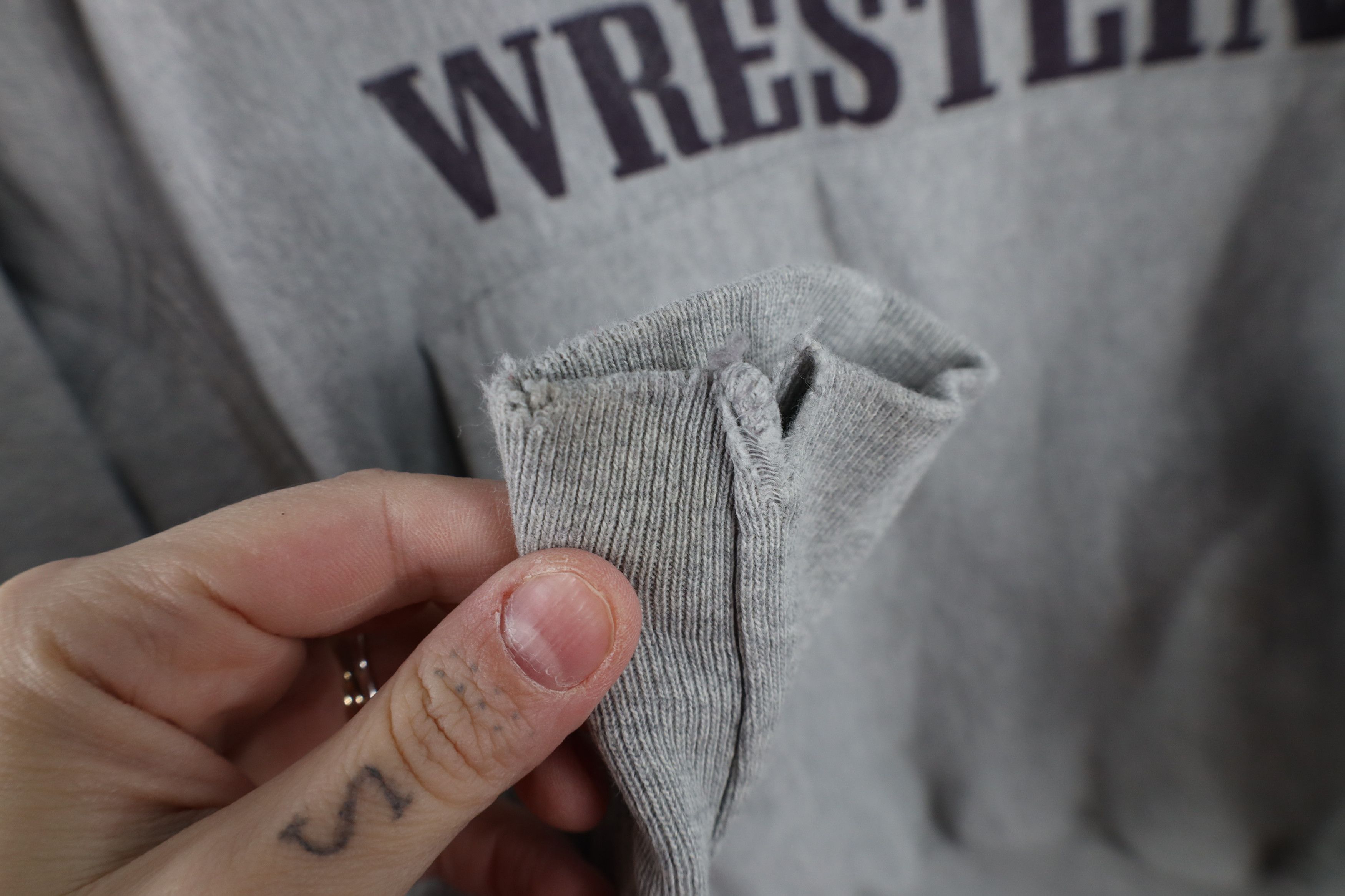 Champion × Vintage Vintage 90s Champion Reverse Weave Hoodie Sweatshirt Gray Size US S / EU 44-46 / 1 - 9 Thumbnail