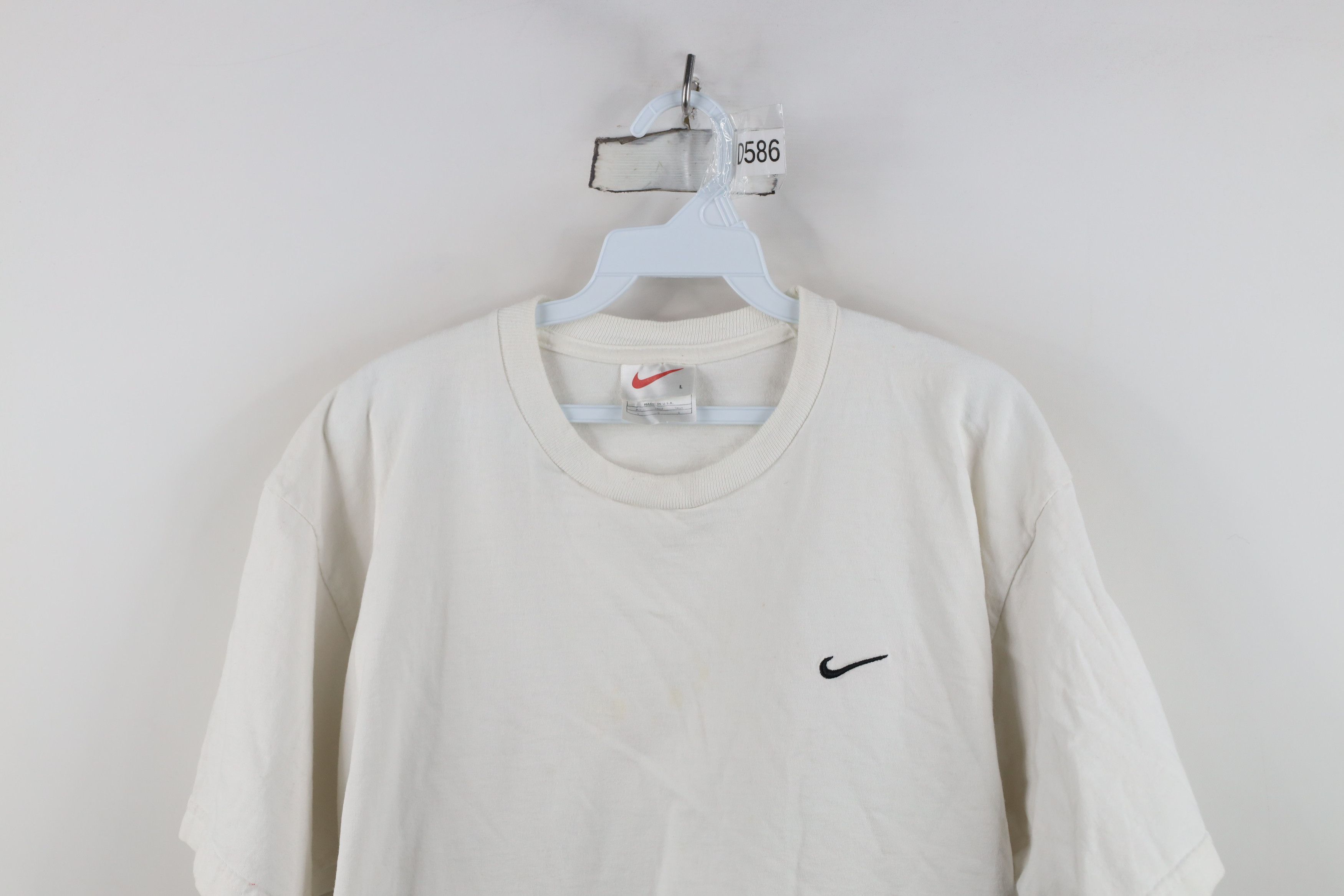 Nike Vintage 90s Nike Travis Scott Mini Swoosh T-Shirt White USA Size US L / EU 52-54 / 3 - 2 Thumbnail