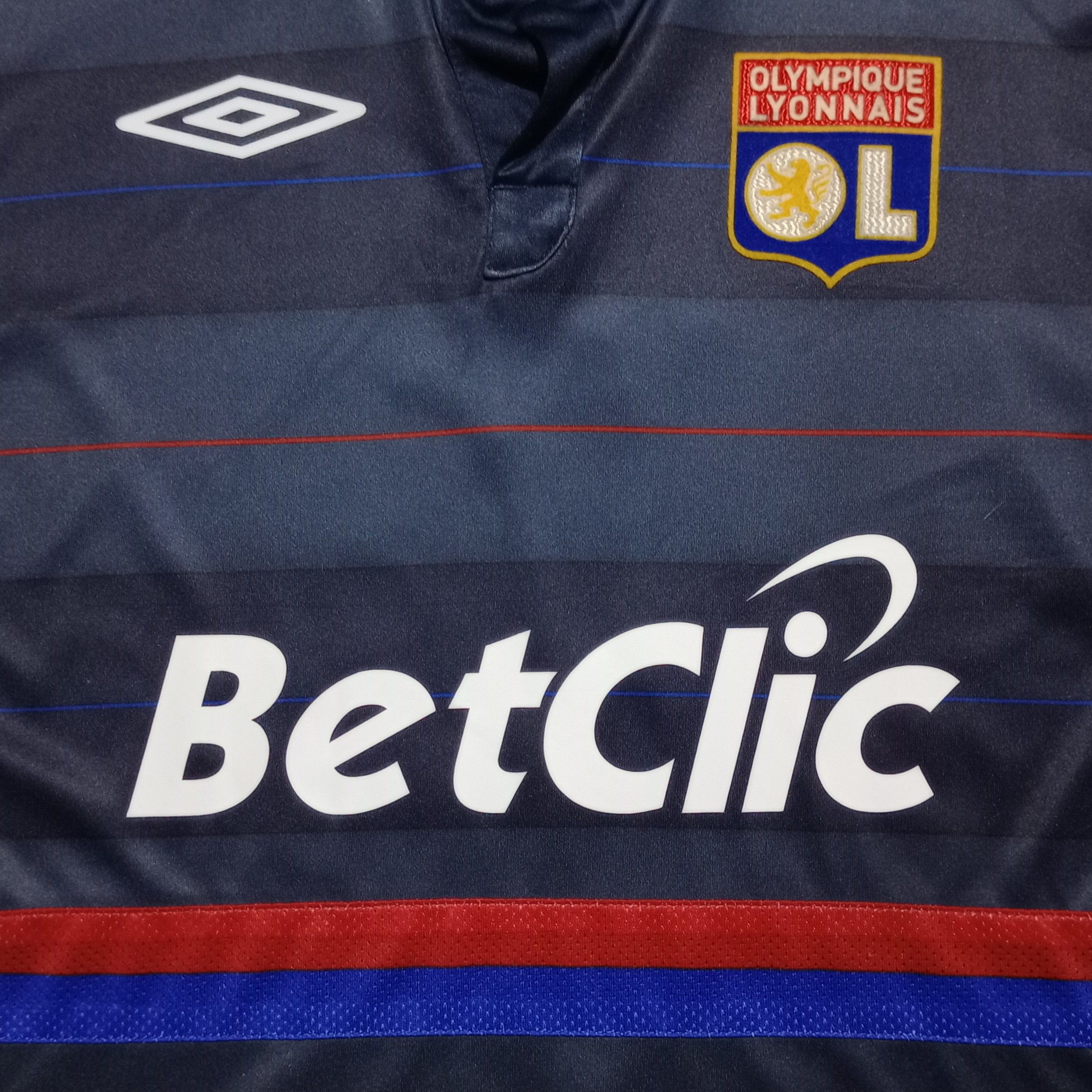 Umbro Olympique Lyon 2009-2010 Third Jersey Miralem Pjanic 8 Size US M / EU 48-50 / 2 - 3 Thumbnail