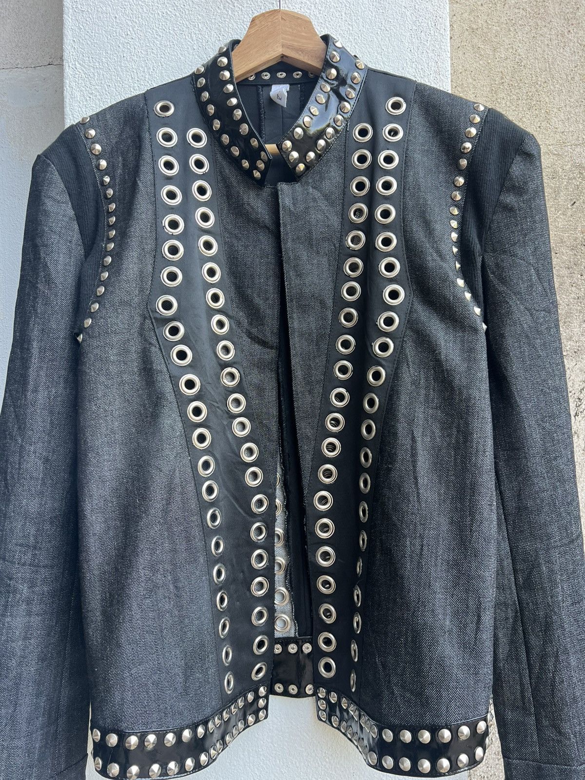 Vintage Vintage Tojo Denim Studded Custom Punk Beauty Beast Jacket Size US M / EU 48-50 / 2 - 2 Thumbnail