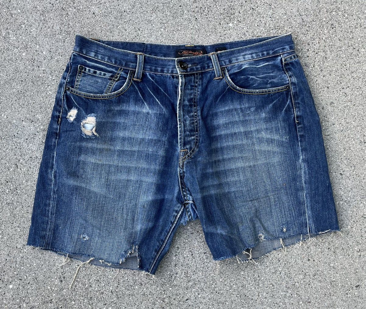 Christian Audigier × Ed Hardy × Von Dutch Ed Hardy by Christian Audigier Jean Shorts Cut Off Jorts Size US 36 / EU 52 - 8 Thumbnail