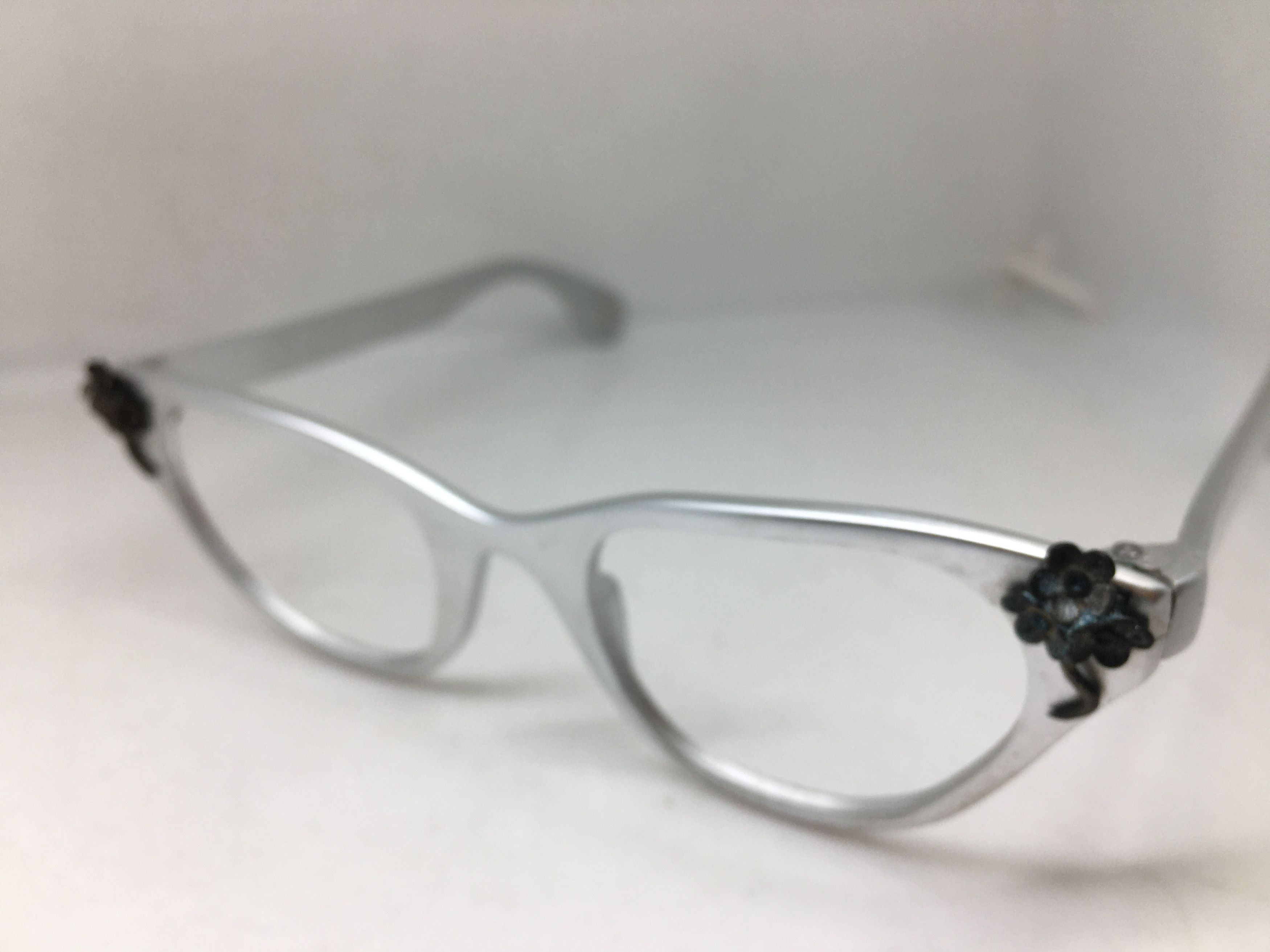 Vintage Vintage 50s TURA Woman Aluminum Cateye Eyeglasses Frame Size ONE SIZE - 3 Thumbnail