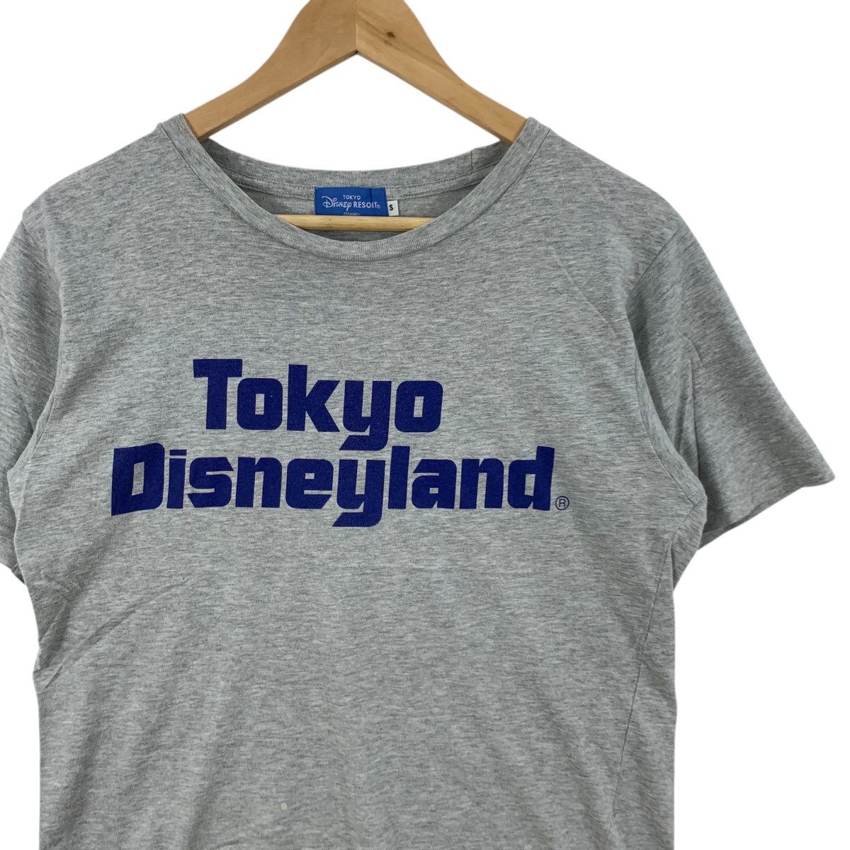 Disney Vintage DISNEY TOKYO DISNEYLAND Resort Tee Shirt Top Theme Size S / US 4 / IT 40 - 5 Thumbnail