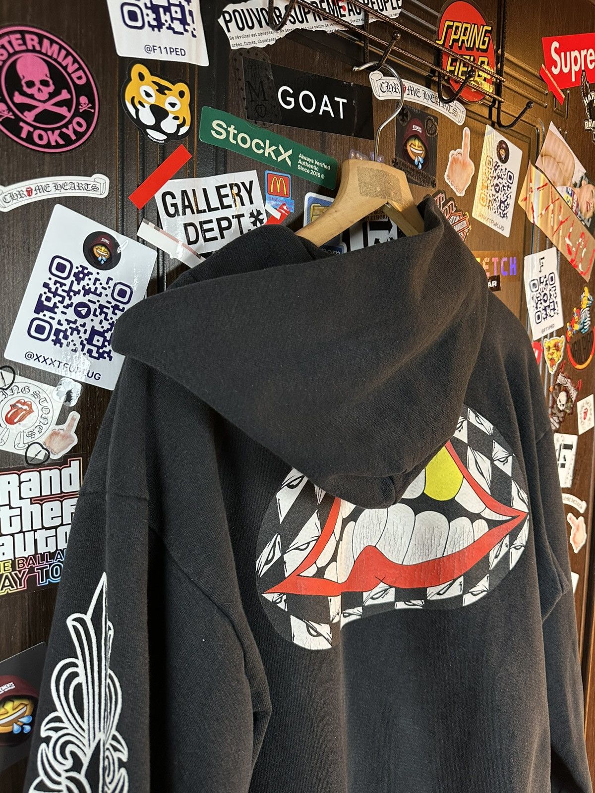 Chrome Hearts Chrome Hearts Matty Boy Chomper Golden Tooth Hoodie Size US XL / EU 56 / 4 - 5 Thumbnail