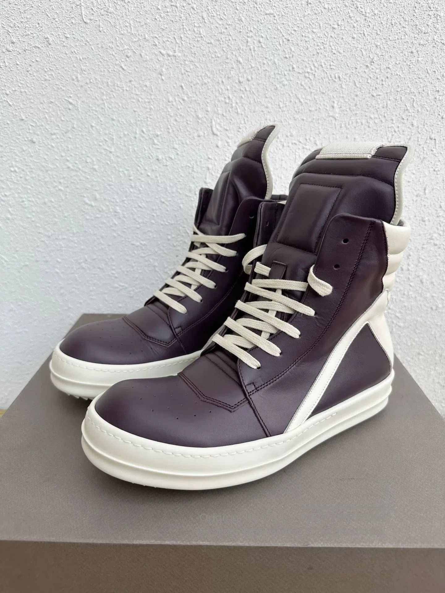 Rick Owens Rick Owens Inverted Triangle Purple White. Size US 6 / EU 39 - 1 Thumbnail