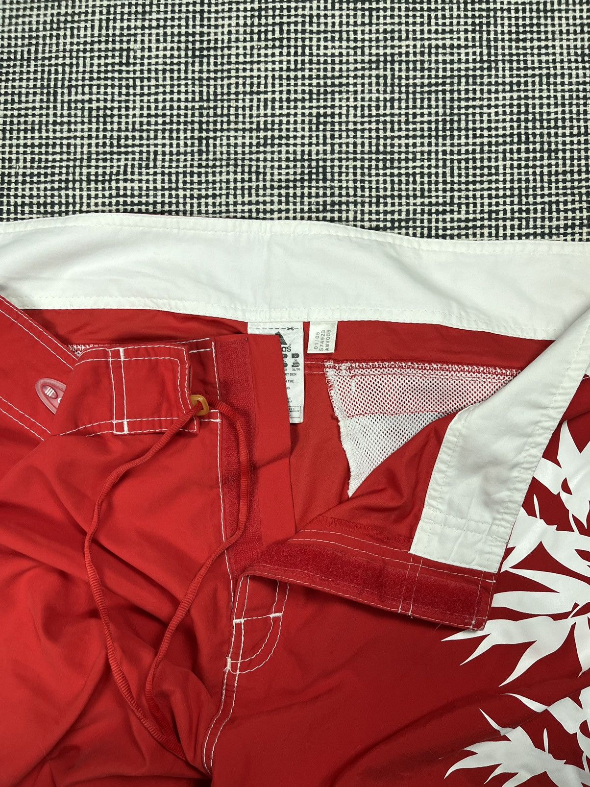 Adidas Vintage adidas swimming shorts cool palms print Hawaii chill Size US 42 / EU 58 - 4 Thumbnail