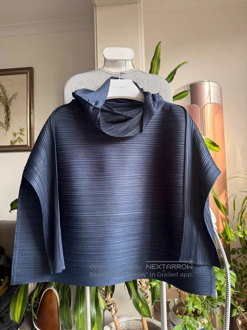 Issey Miyake Issey Miyake Deep Blue Spring Pile Collar Long Sleeve Size L / US 10 / IT 46 - 1 Thumbnail