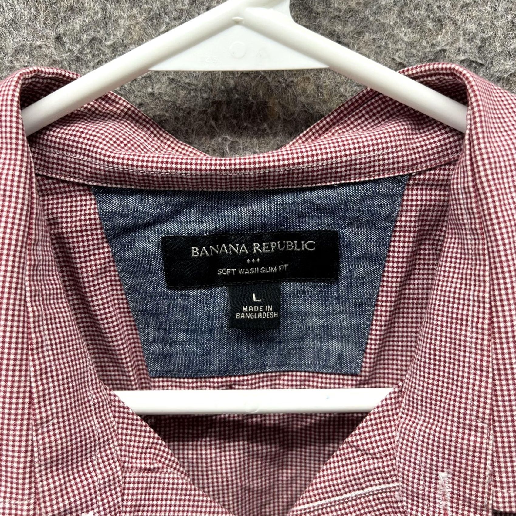 Banana Republic Banana Republic Shirt Mens Large Red Gingham Slim Fit Cotton Casual Button-Up Long Sleeve Size US L / EU 52-54 / 3 - 4 Thumbnail