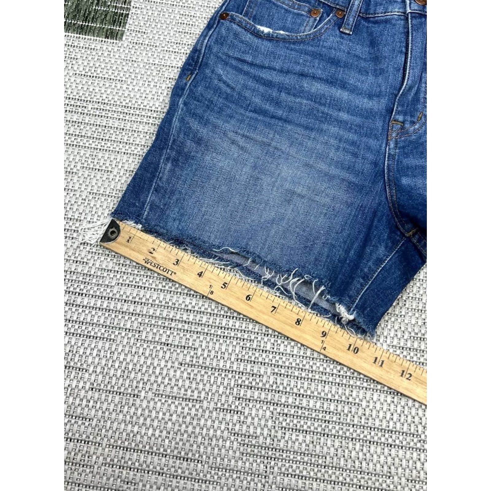 Madewell Madewell Shorts Womens 26 Blue High Rise Denim Cut Off Cotton Stretch Frayed Hem Size 26" / US 2 / IT 38 - 4 Thumbnail