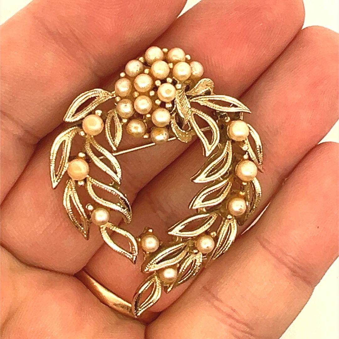 & Other Stories Lisner faux pearl Skeletal Leaf Brooch Size ONE SIZE - 1 Thumbnail