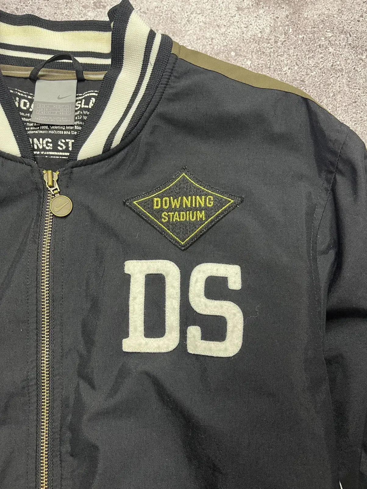 Nike × Vintage Vintage Nike Downing Stadium Varsity Track Jacket Size M Size US M / EU 48-50 / 2 - 3 Thumbnail