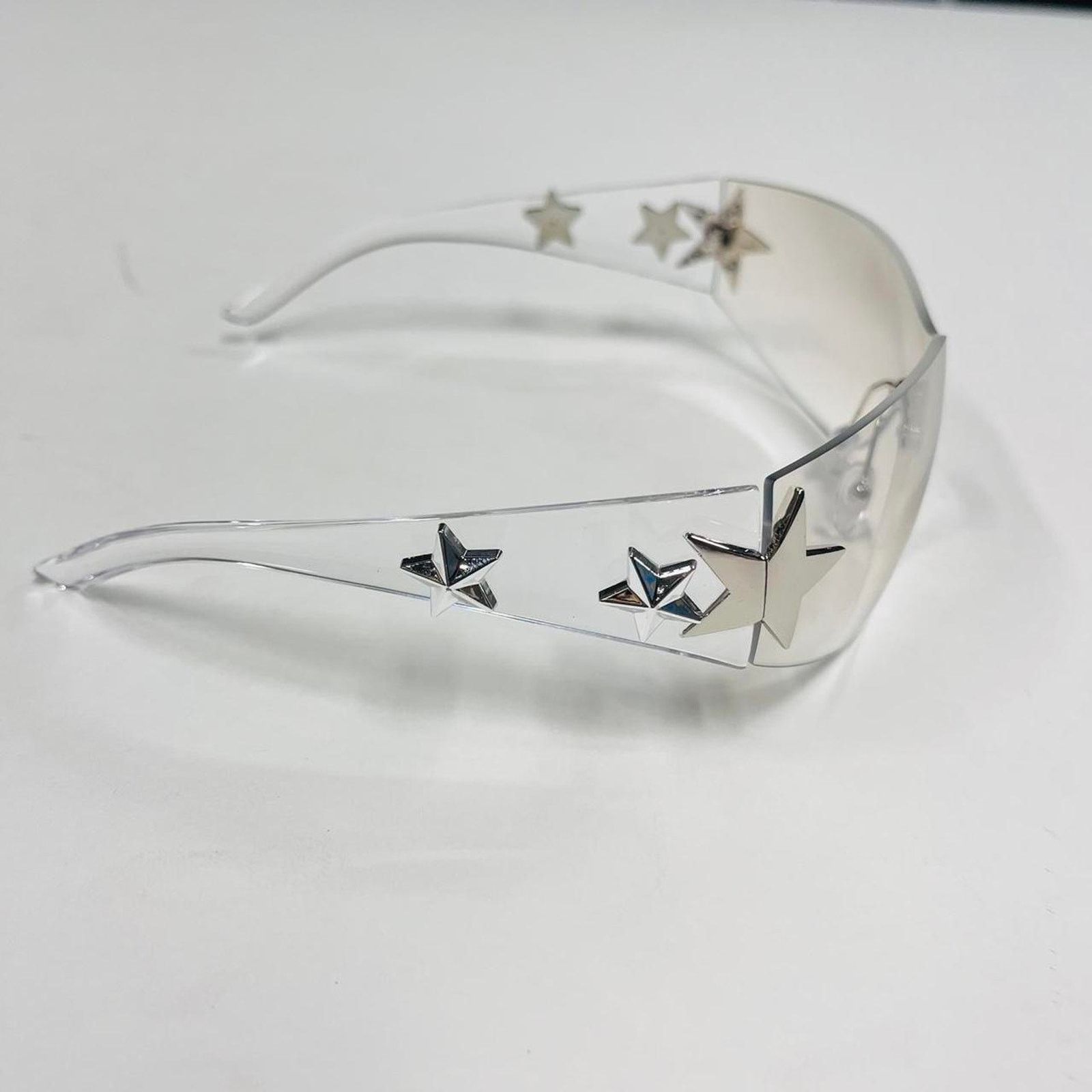 Vintage Y2k 2000s vintage style clear star sunglasses Size ONE SIZE - 3 Thumbnail