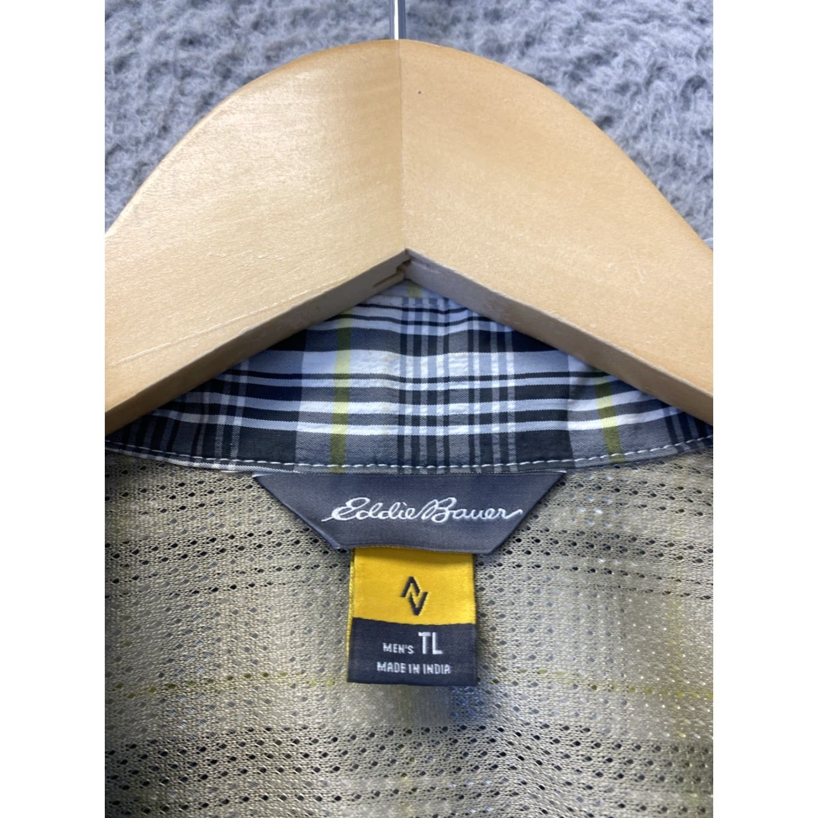 Eddie Bauer Eddie Bauer Travex Mens Short Sleeve Button Up Shirt Size TL Plaid /150-20 Size US M / EU 48-50 / 2 - 5 Thumbnail