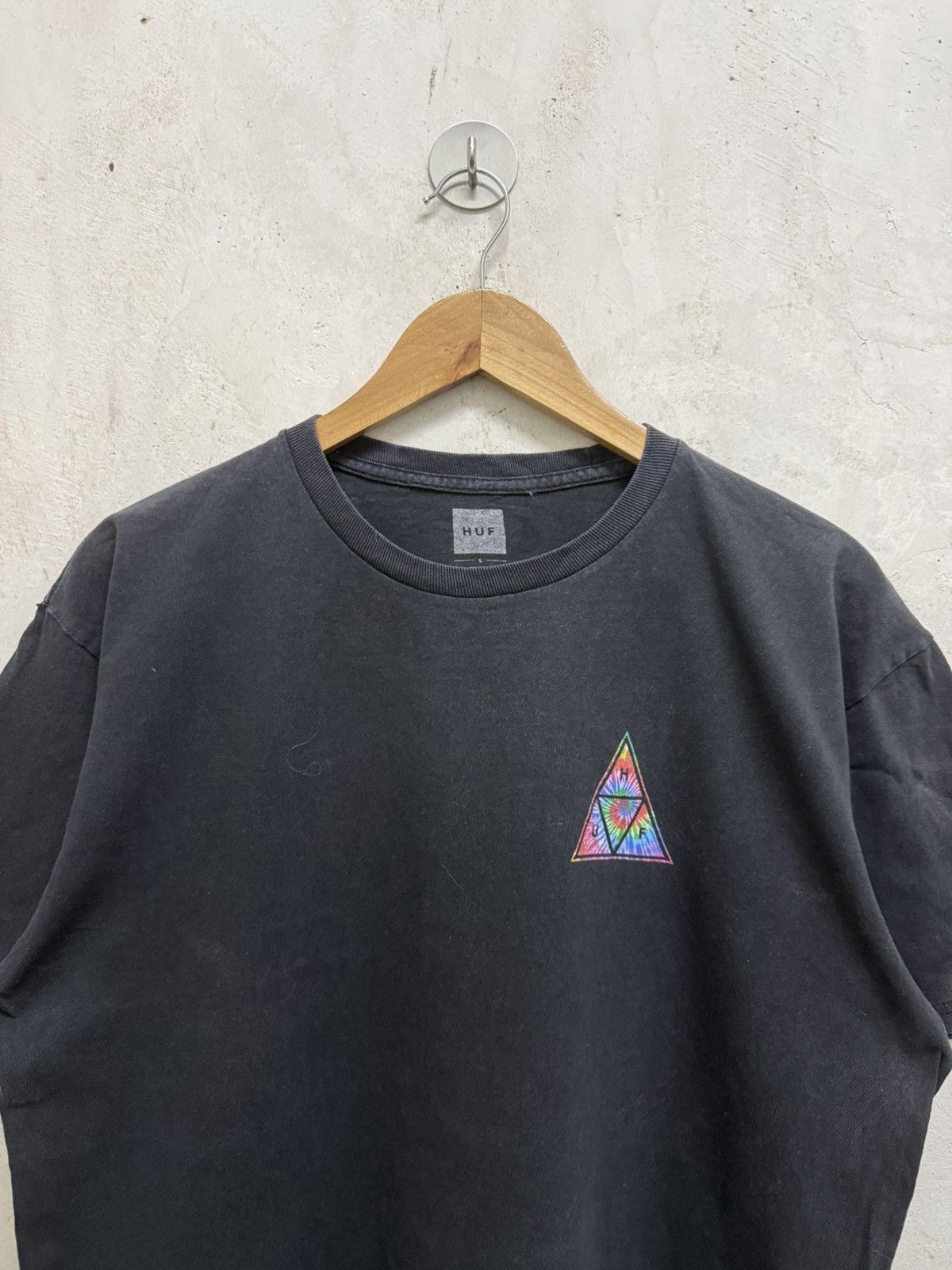 Huf 2000s Distressed Huf Skate Tees Size US L / EU 52-54 / 3 - 4 Thumbnail