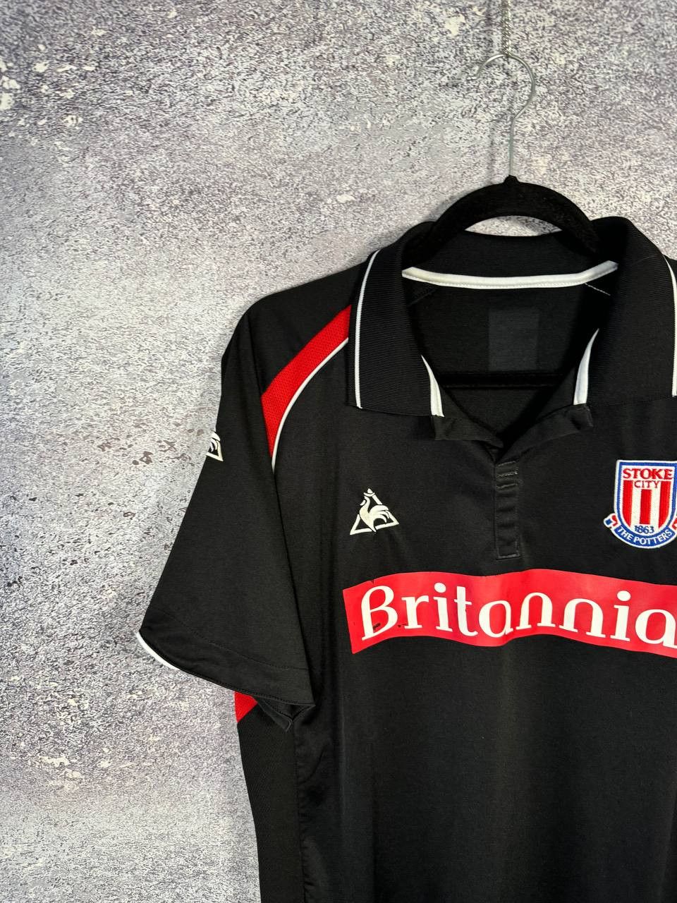 Le Coq Sportif × Vintage Vintage Stoke City 2009/10 Le Coq Sportif Soccer Jersey Size US L / EU 52-54 / 3 - 2 Thumbnail