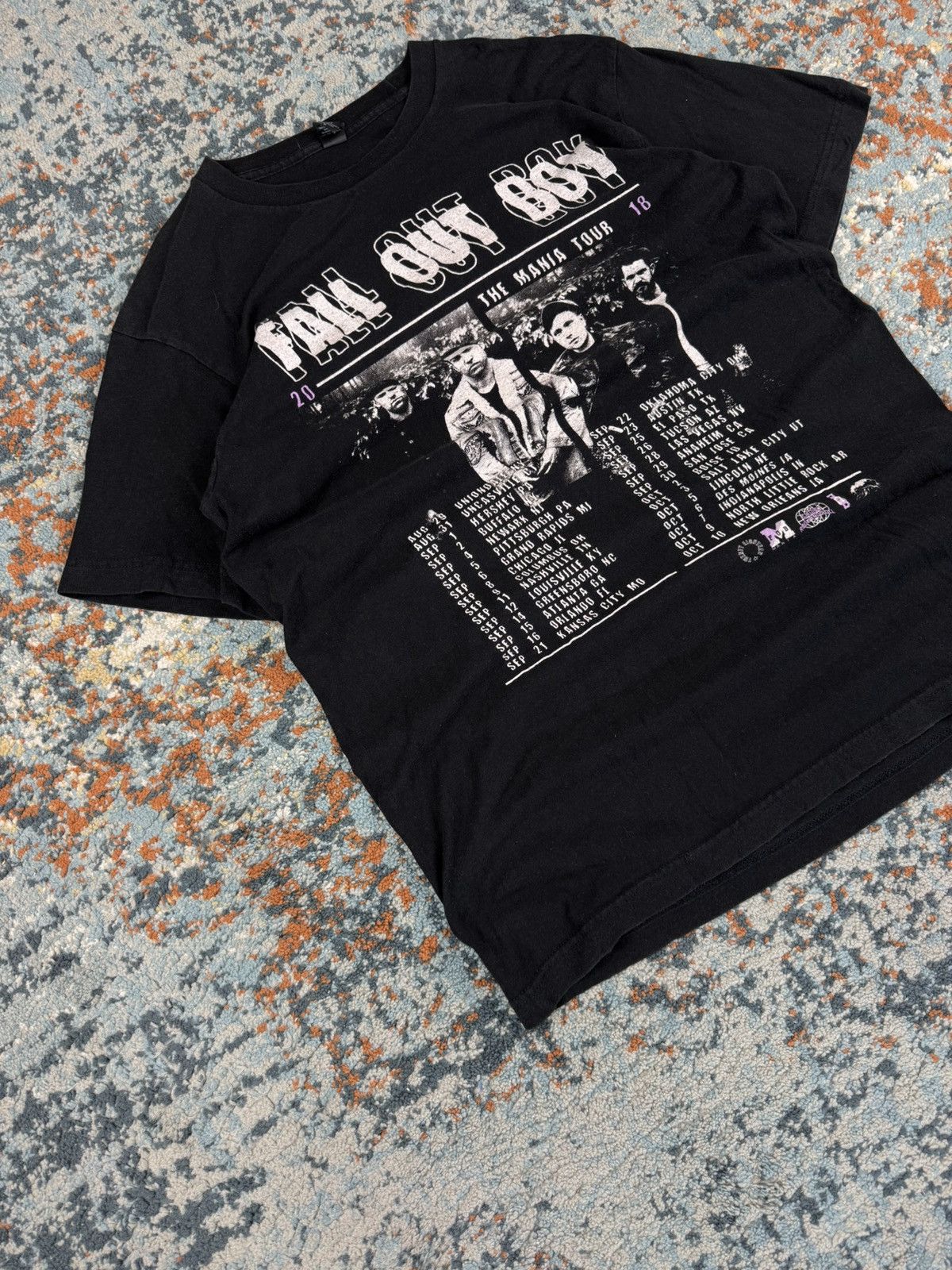 Band Tees × Vintage Vintage Fall Out Boy the mania tour 2018 graphic band tee Size US M / EU 48-50 / 2 - 2 Thumbnail